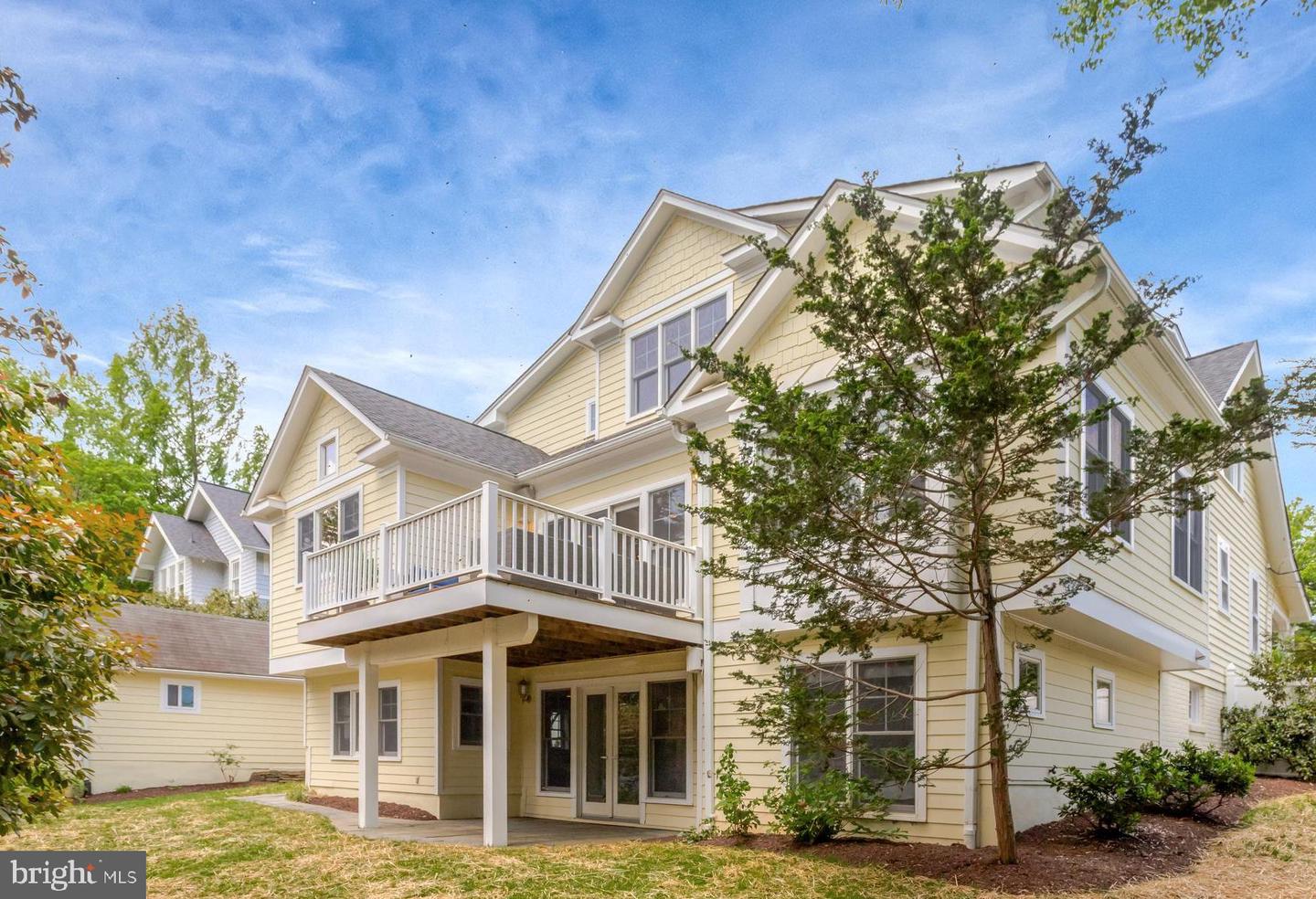 3002 2ND ST N, ARLINGTON, Virginia 22201, 4 Bedrooms Bedrooms, ,5 BathroomsBathrooms,Residential,For sale,3002 2ND ST N,VAAR2056712 MLS # VAAR2056712