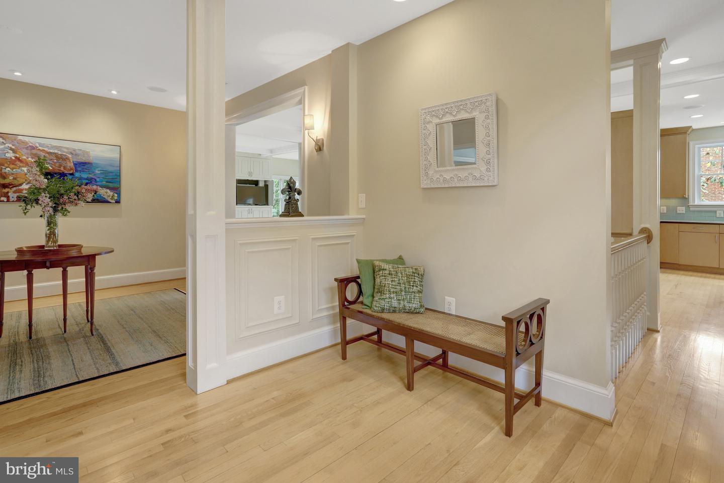 3002 2ND ST N, ARLINGTON, Virginia 22201, 4 Bedrooms Bedrooms, ,5 BathroomsBathrooms,Residential,For sale,3002 2ND ST N,VAAR2056712 MLS # VAAR2056712