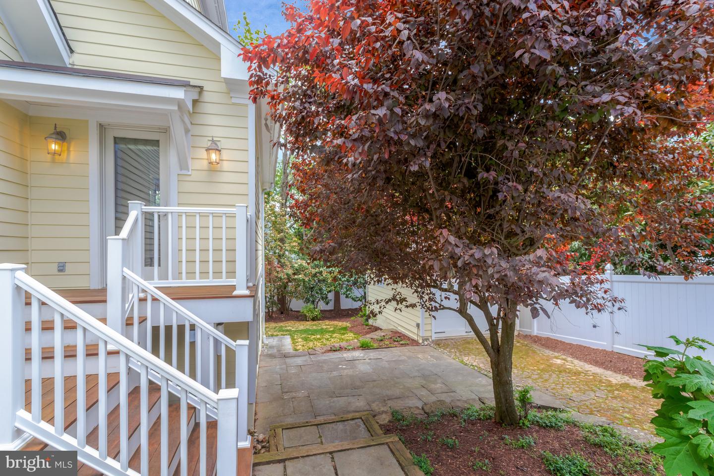 3002 2ND ST N, ARLINGTON, Virginia 22201, 4 Bedrooms Bedrooms, ,5 BathroomsBathrooms,Residential,For sale,3002 2ND ST N,VAAR2056712 MLS # VAAR2056712