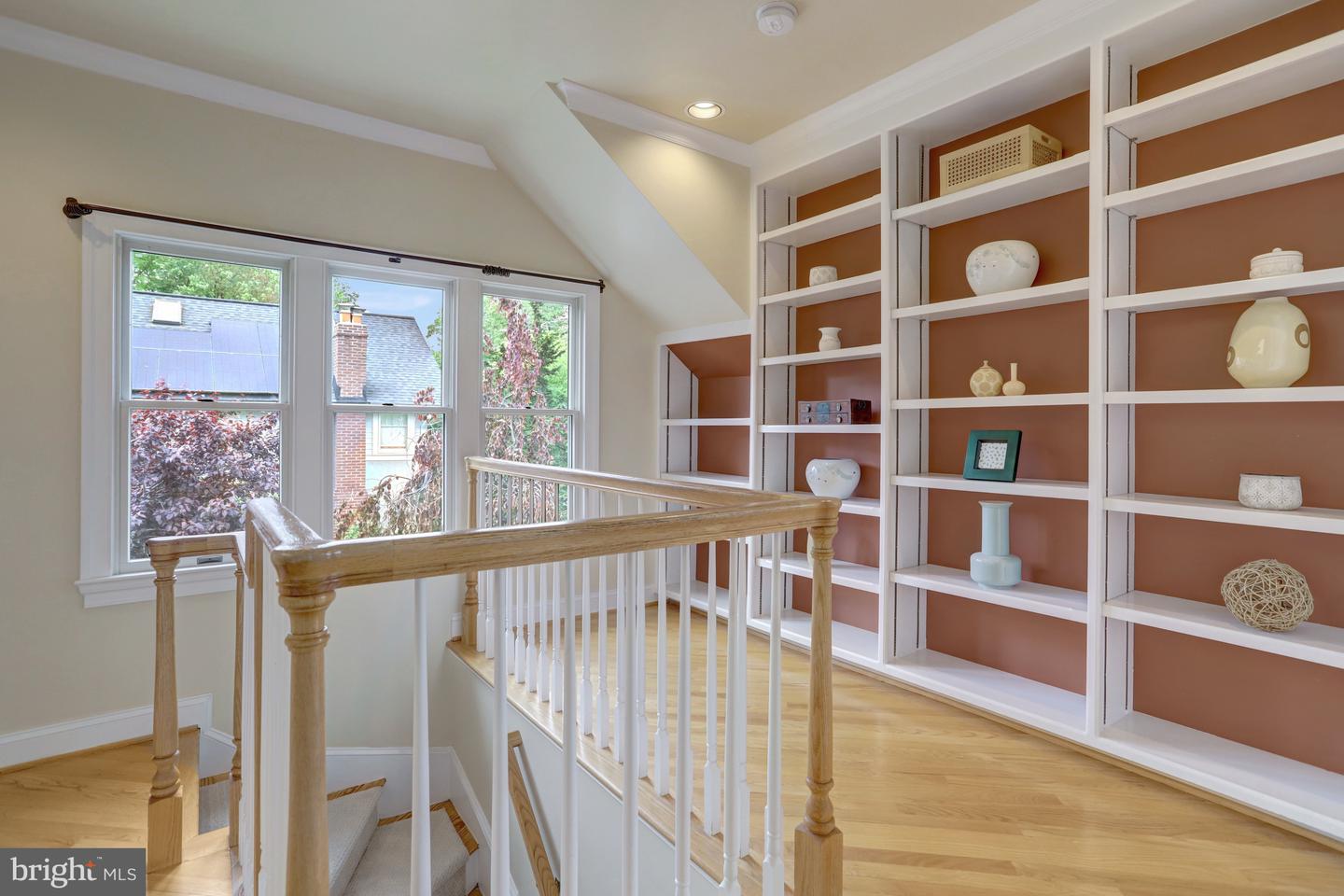 3002 2ND ST N, ARLINGTON, Virginia 22201, 4 Bedrooms Bedrooms, ,5 BathroomsBathrooms,Residential,For sale,3002 2ND ST N,VAAR2056712 MLS # VAAR2056712