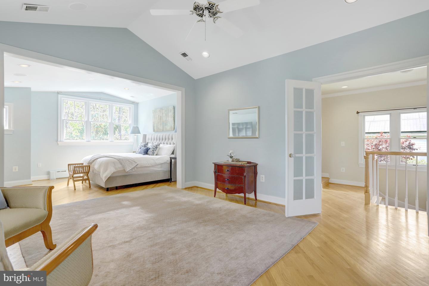 3002 2ND ST N, ARLINGTON, Virginia 22201, 4 Bedrooms Bedrooms, ,5 BathroomsBathrooms,Residential,For sale,3002 2ND ST N,VAAR2056712 MLS # VAAR2056712