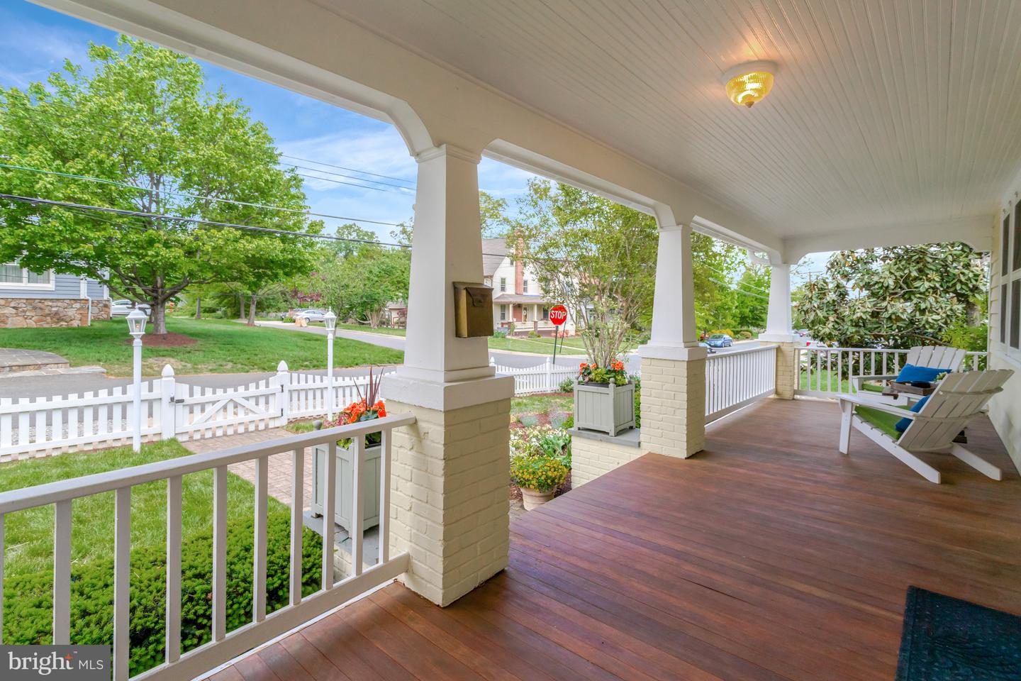 3002 2ND ST N, ARLINGTON, Virginia 22201, 4 Bedrooms Bedrooms, ,5 BathroomsBathrooms,Residential,For sale,3002 2ND ST N,VAAR2056712 MLS # VAAR2056712