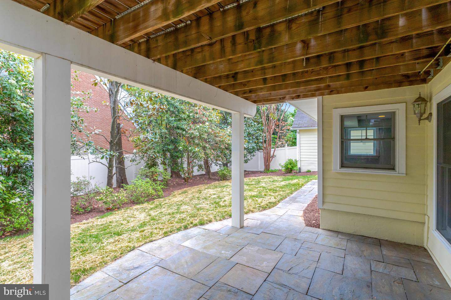 3002 2ND ST N, ARLINGTON, Virginia 22201, 4 Bedrooms Bedrooms, ,5 BathroomsBathrooms,Residential,For sale,3002 2ND ST N,VAAR2056712 MLS # VAAR2056712