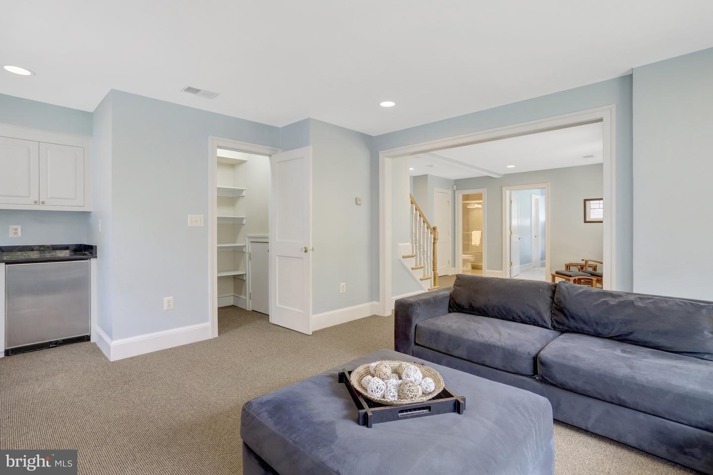 3002 2ND ST N, ARLINGTON, Virginia 22201, 4 Bedrooms Bedrooms, ,5 BathroomsBathrooms,Residential,For sale,3002 2ND ST N,VAAR2056712 MLS # VAAR2056712