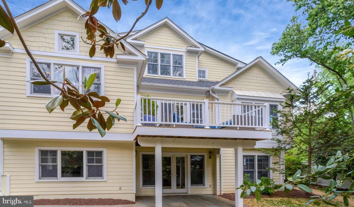 3002 2ND ST N, ARLINGTON, Virginia 22201, 4 Bedrooms Bedrooms, ,5 BathroomsBathrooms,Residential,For sale,3002 2ND ST N,VAAR2056712 MLS # VAAR2056712