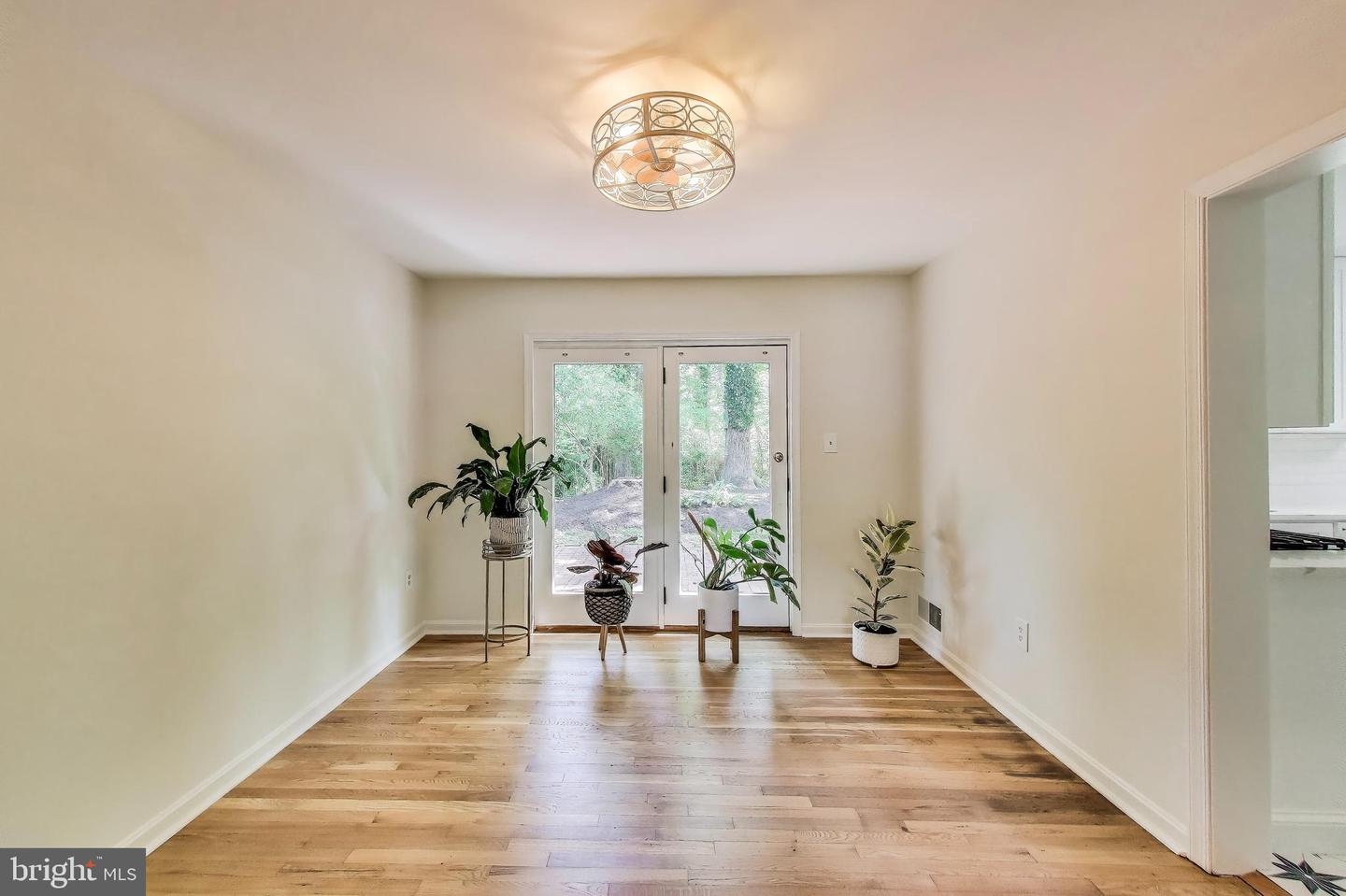 8513 PARLIAMENT DR, SPRINGFIELD, Virginia 22151, 4 Bedrooms Bedrooms, ,2 BathroomsBathrooms,Residential,For sale,8513 PARLIAMENT DR,VAFX2237480 MLS # VAFX2237480