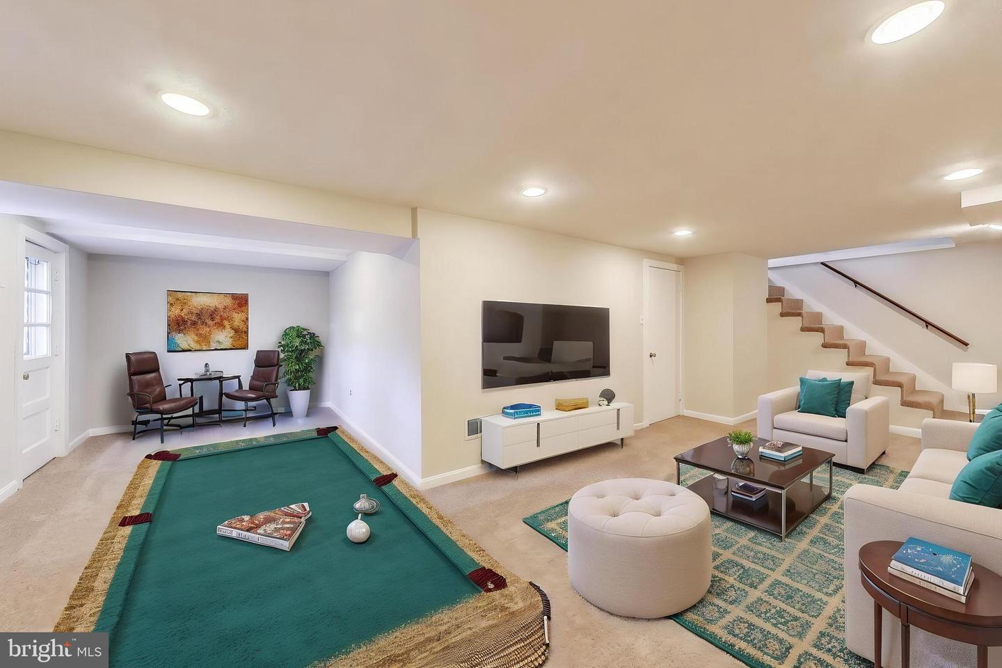 8513 PARLIAMENT DR, SPRINGFIELD, Virginia 22151, 4 Bedrooms Bedrooms, ,2 BathroomsBathrooms,Residential,For sale,8513 PARLIAMENT DR,VAFX2237480 MLS # VAFX2237480