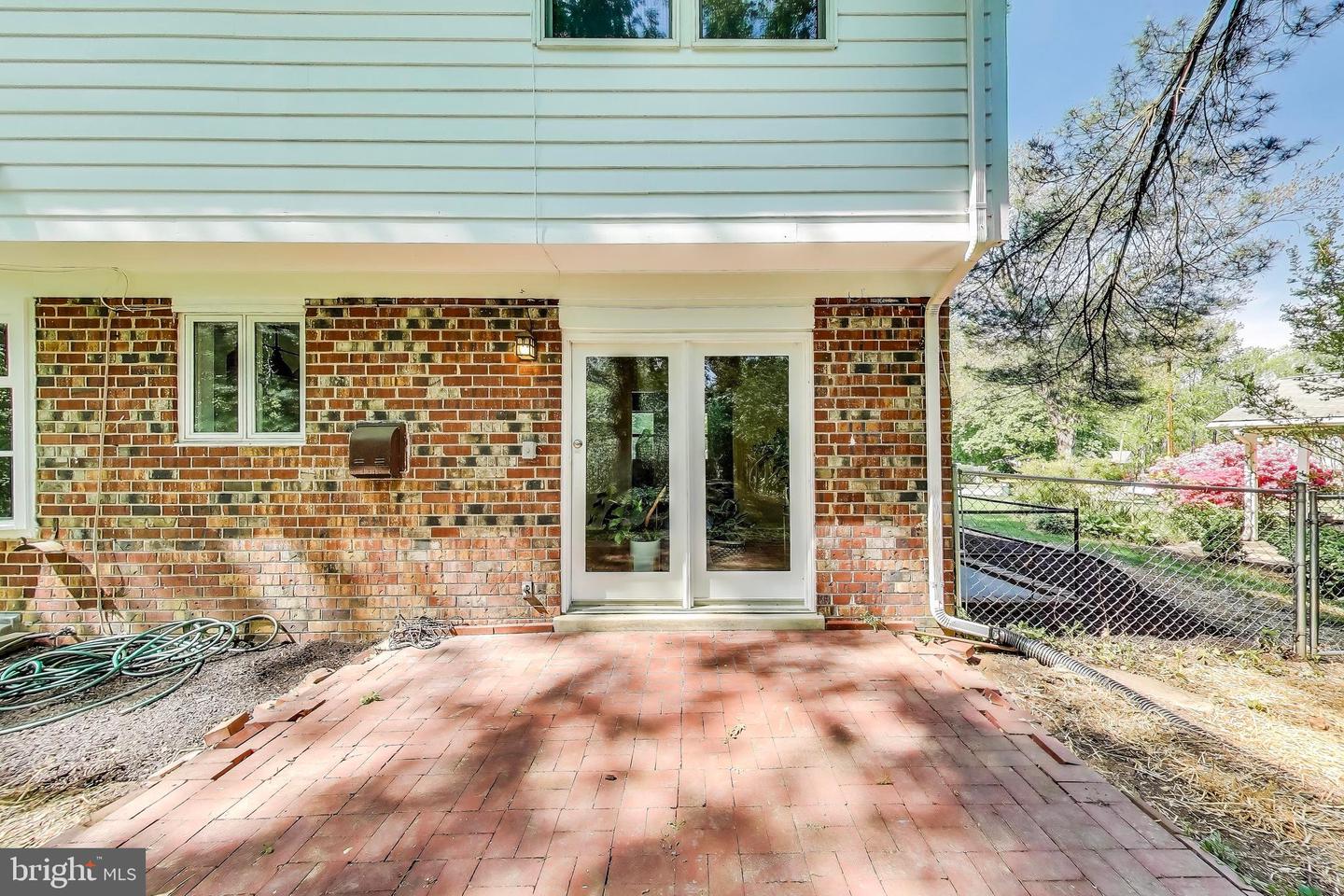 8513 PARLIAMENT DR, SPRINGFIELD, Virginia 22151, 4 Bedrooms Bedrooms, ,2 BathroomsBathrooms,Residential,For sale,8513 PARLIAMENT DR,VAFX2237480 MLS # VAFX2237480