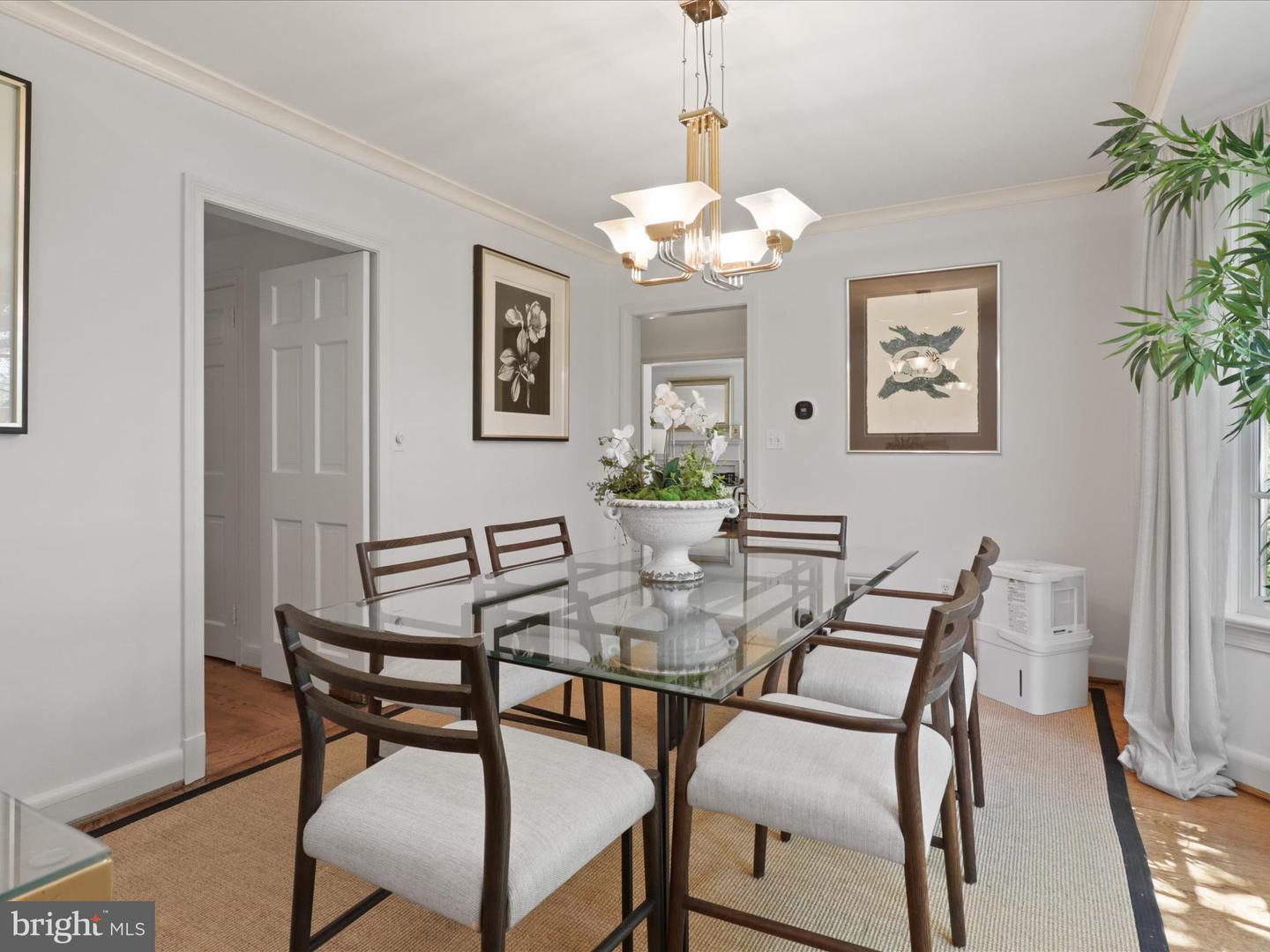 4725 ROCK SPRING RD, ARLINGTON, Virginia 22207, 5 Bedrooms Bedrooms, ,3 BathroomsBathrooms,Residential,For sale,4725 ROCK SPRING RD,VAAR2056744 MLS # VAAR2056744