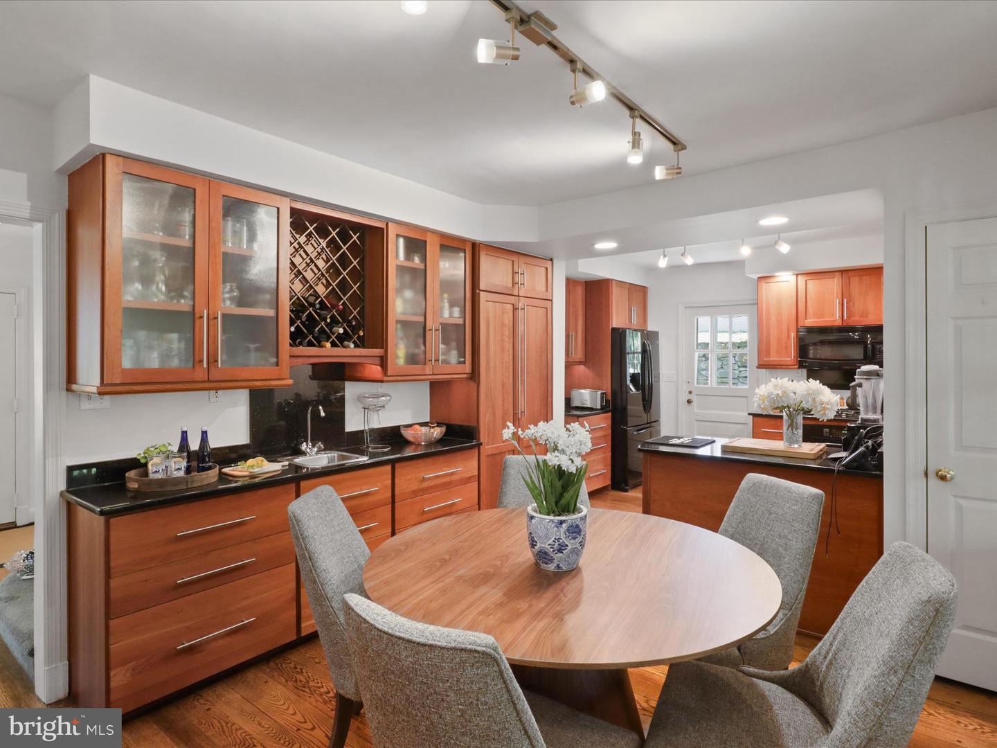 4725 ROCK SPRING RD, ARLINGTON, Virginia 22207, 5 Bedrooms Bedrooms, ,3 BathroomsBathrooms,Residential,For sale,4725 ROCK SPRING RD,VAAR2056744 MLS # VAAR2056744