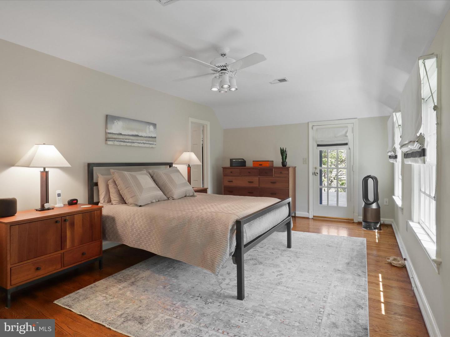 4725 ROCK SPRING RD, ARLINGTON, Virginia 22207, 5 Bedrooms Bedrooms, ,3 BathroomsBathrooms,Residential,For sale,4725 ROCK SPRING RD,VAAR2056744 MLS # VAAR2056744