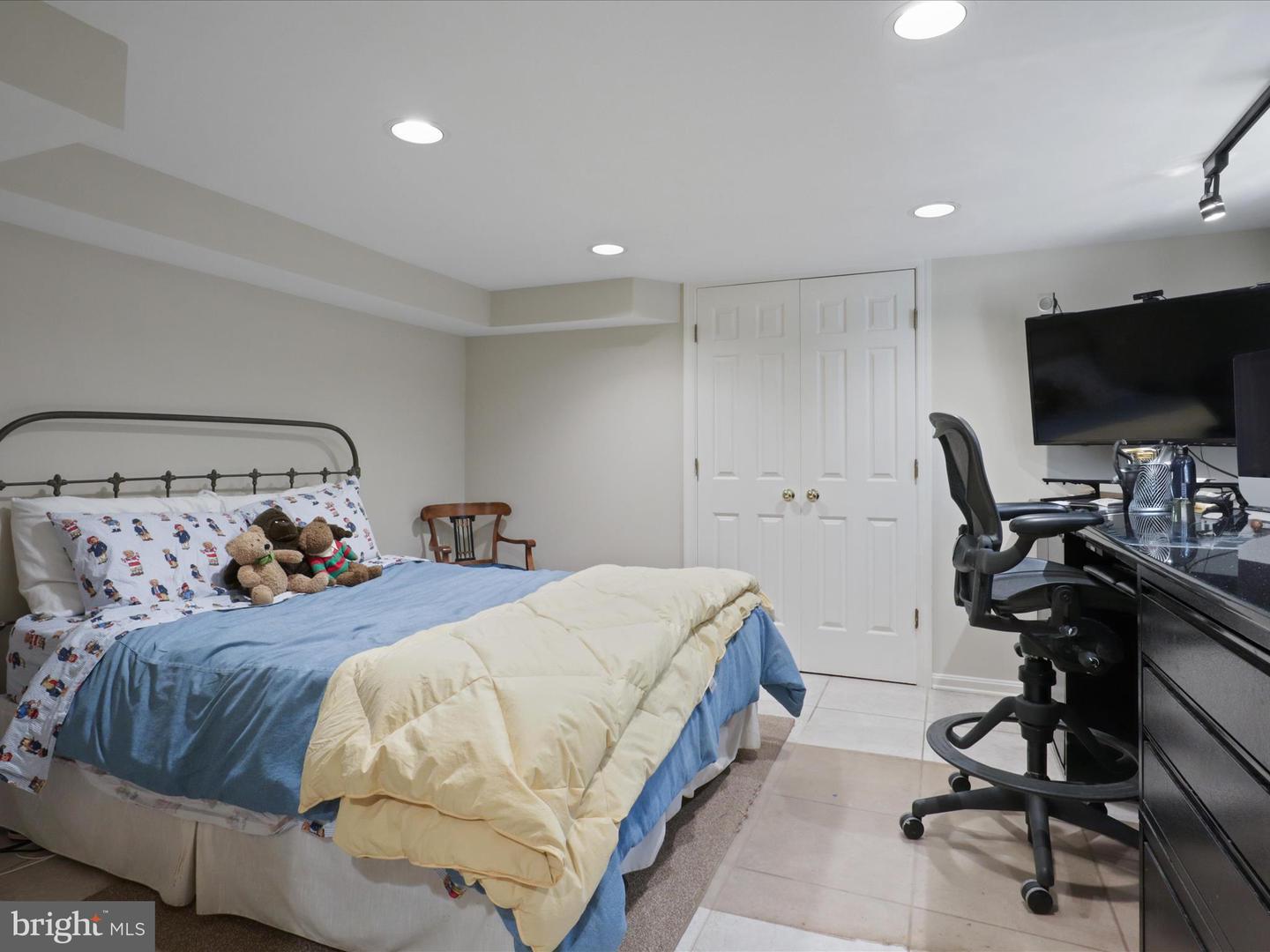 4725 ROCK SPRING RD, ARLINGTON, Virginia 22207, 5 Bedrooms Bedrooms, ,3 BathroomsBathrooms,Residential,For sale,4725 ROCK SPRING RD,VAAR2056744 MLS # VAAR2056744