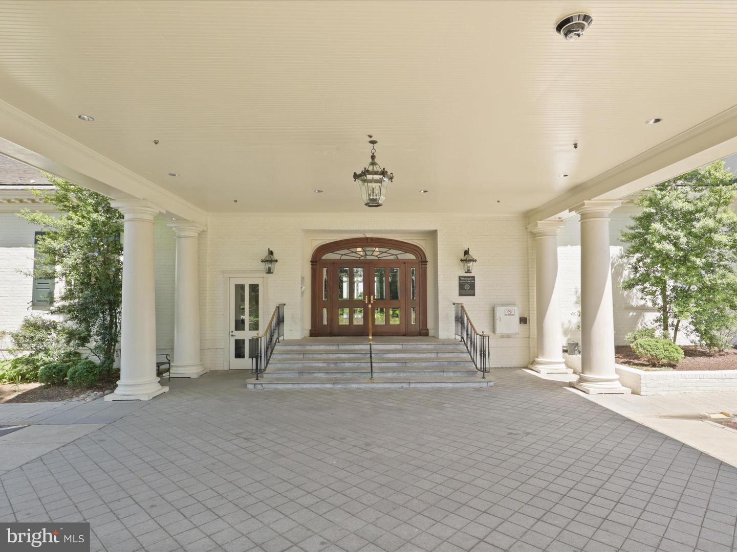 4725 ROCK SPRING RD, ARLINGTON, Virginia 22207, 5 Bedrooms Bedrooms, ,3 BathroomsBathrooms,Residential,For sale,4725 ROCK SPRING RD,VAAR2056744 MLS # VAAR2056744