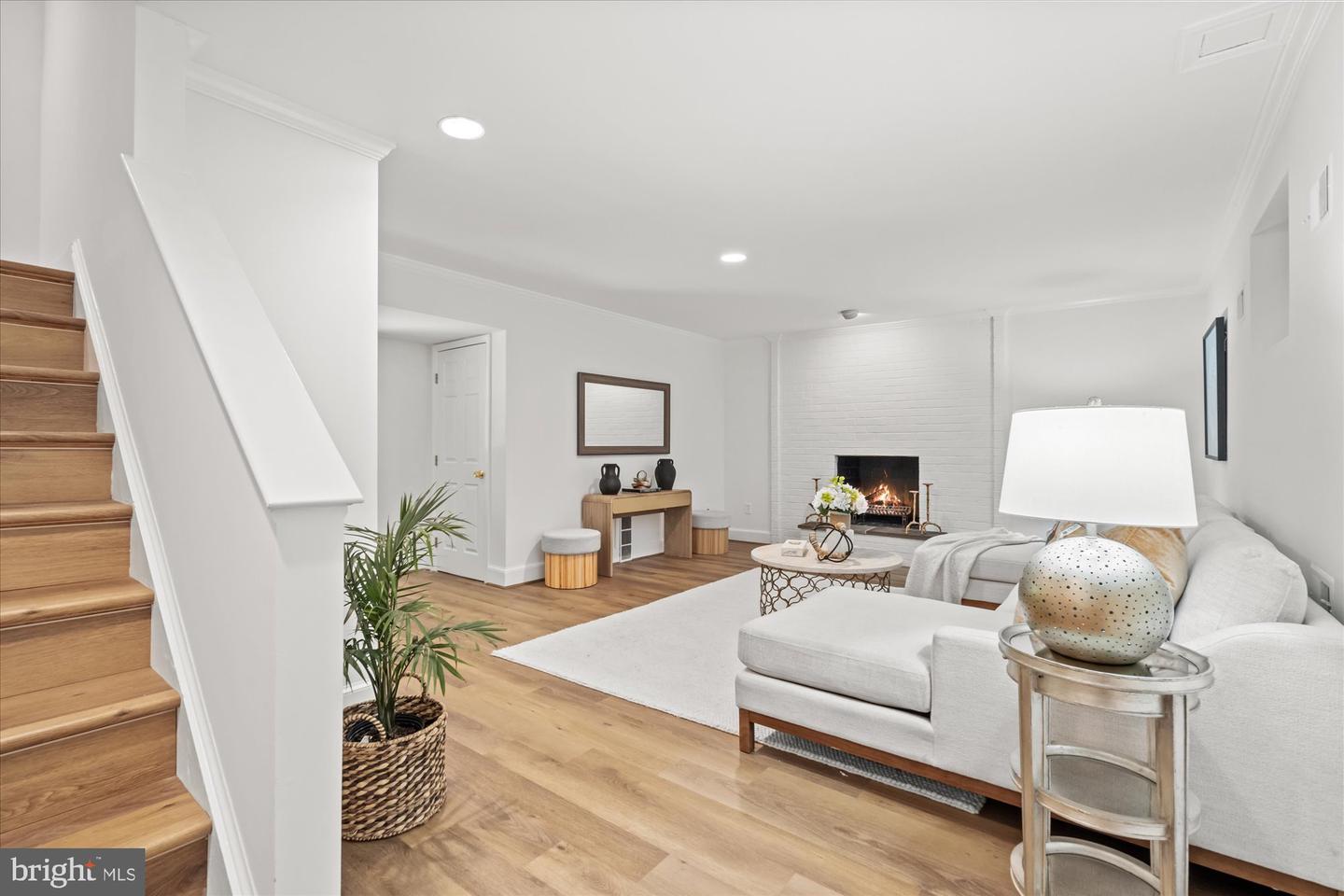 3233 ELLICOTT ST NW, WASHINGTON, District Of Columbia 20008, 5 Bedrooms Bedrooms, ,2 BathroomsBathrooms,Residential,For sale,3233 ELLICOTT ST NW,DCDC2198080 MLS # DCDC2198080