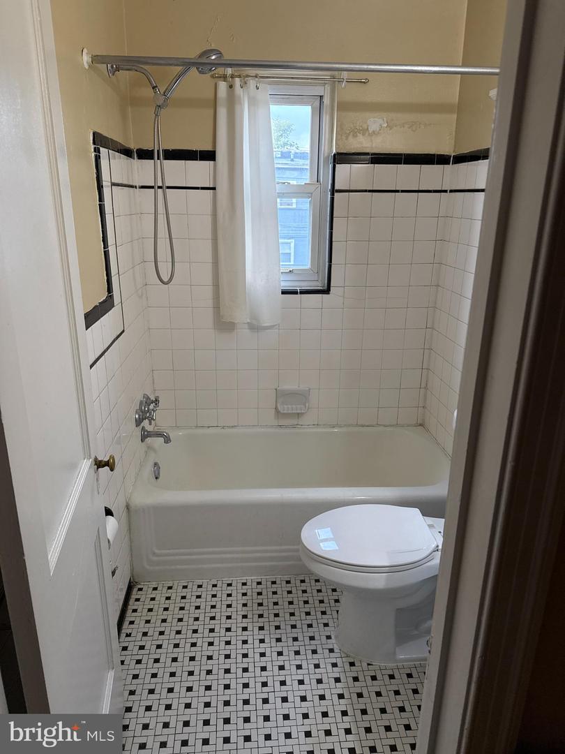 2921 M ST SE, WASHINGTON, District Of Columbia 20019, 2 Bedrooms Bedrooms, ,1 BathroomBathrooms,Residential,For sale,2921 M ST SE,DCDC2198356 MLS # DCDC2198356