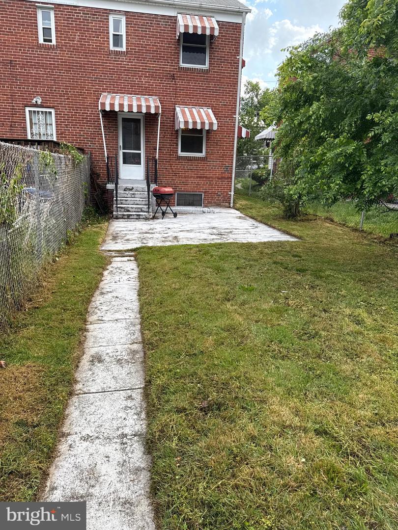 2921 M ST SE, WASHINGTON, District Of Columbia 20019, 2 Bedrooms Bedrooms, ,1 BathroomBathrooms,Residential,For sale,2921 M ST SE,DCDC2198356 MLS # DCDC2198356