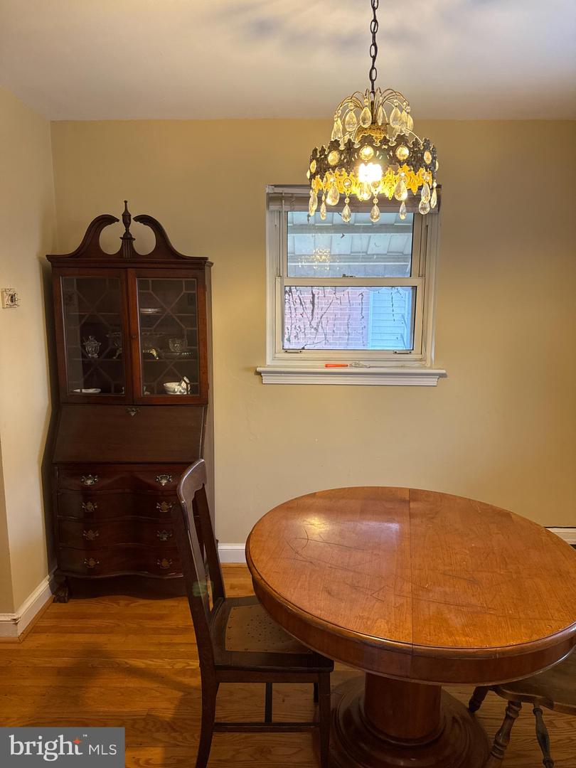 2921 M ST SE, WASHINGTON, District Of Columbia 20019, 2 Bedrooms Bedrooms, ,1 BathroomBathrooms,Residential,For sale,2921 M ST SE,DCDC2198356 MLS # DCDC2198356