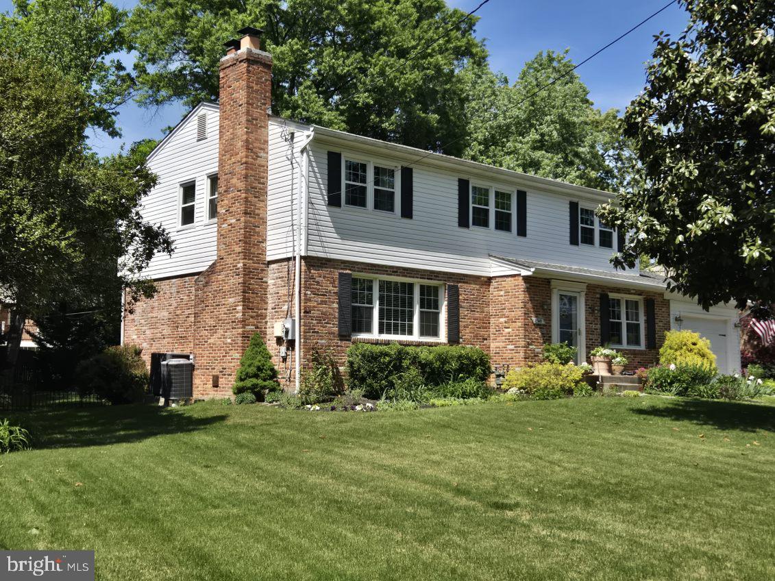 8345 ORANGE CT, ALEXANDRIA, Virginia 22309, 4 Bedrooms Bedrooms, ,2 BathroomsBathrooms,Residential,For sale,8345 ORANGE CT,VAFX2237614 MLS # VAFX2237614