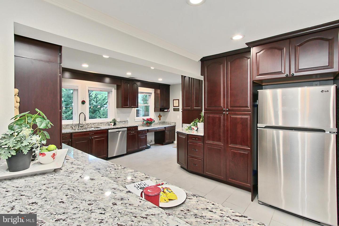 8345 ORANGE CT, ALEXANDRIA, Virginia 22309, 4 Bedrooms Bedrooms, ,2 BathroomsBathrooms,Residential,For sale,8345 ORANGE CT,VAFX2237614 MLS # VAFX2237614