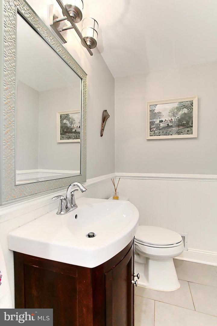 8345 ORANGE CT, ALEXANDRIA, Virginia 22309, 4 Bedrooms Bedrooms, ,2 BathroomsBathrooms,Residential,For sale,8345 ORANGE CT,VAFX2237614 MLS # VAFX2237614