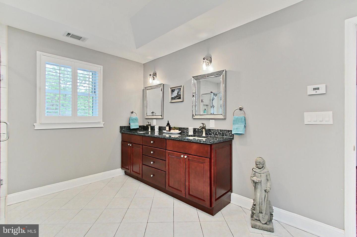 8345 ORANGE CT, ALEXANDRIA, Virginia 22309, 4 Bedrooms Bedrooms, ,2 BathroomsBathrooms,Residential,For sale,8345 ORANGE CT,VAFX2237614 MLS # VAFX2237614