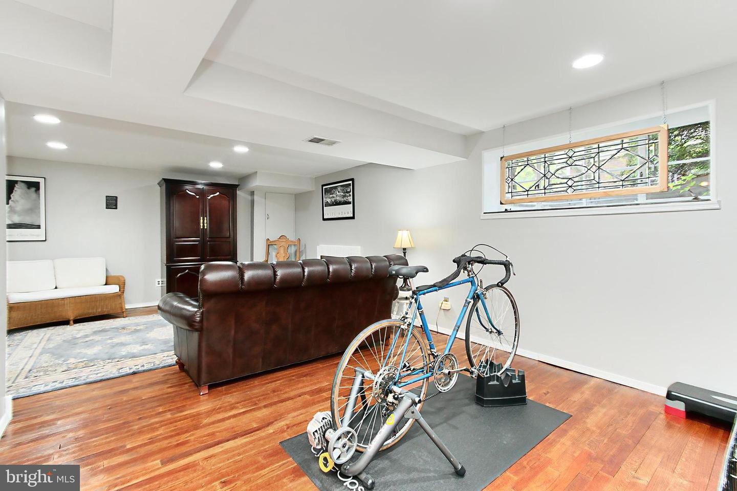 8345 ORANGE CT, ALEXANDRIA, Virginia 22309, 4 Bedrooms Bedrooms, ,2 BathroomsBathrooms,Residential,For sale,8345 ORANGE CT,VAFX2237614 MLS # VAFX2237614