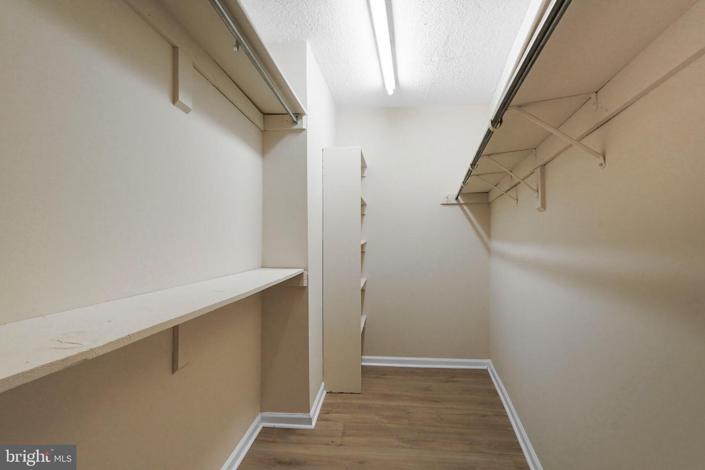 5300 COLUMBIA PIKE #807, ARLINGTON, Virginia 22204, 2 Bedrooms Bedrooms, ,2 BathroomsBathrooms,Residential,For sale,5300 COLUMBIA PIKE #807,VAAR2056796 MLS # VAAR2056796