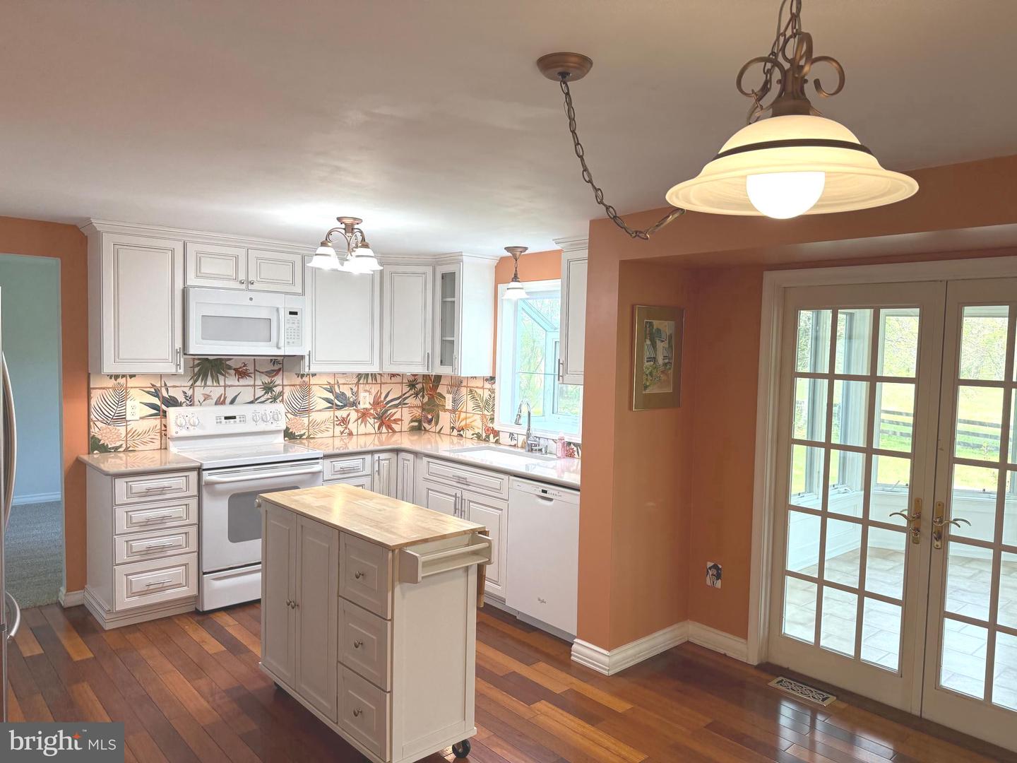 15608 EDGEGROVE RD, HILLSBORO, Virginia 20132, 3 Bedrooms Bedrooms, ,2 BathroomsBathrooms,Residential,For sale,15608 EDGEGROVE RD,VALO2095216 MLS # VALO2095216
