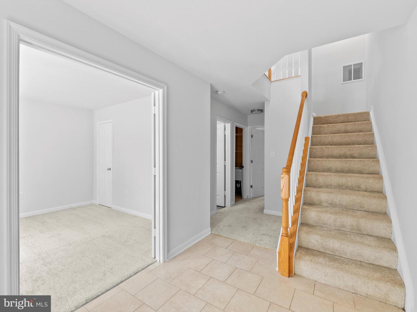 22937 WHITEHALL TER, STERLING, Virginia 20166, 4 Bedrooms Bedrooms, ,3 BathroomsBathrooms,Residential,For sale,22937 WHITEHALL TER,VALO2095172 MLS # VALO2095172