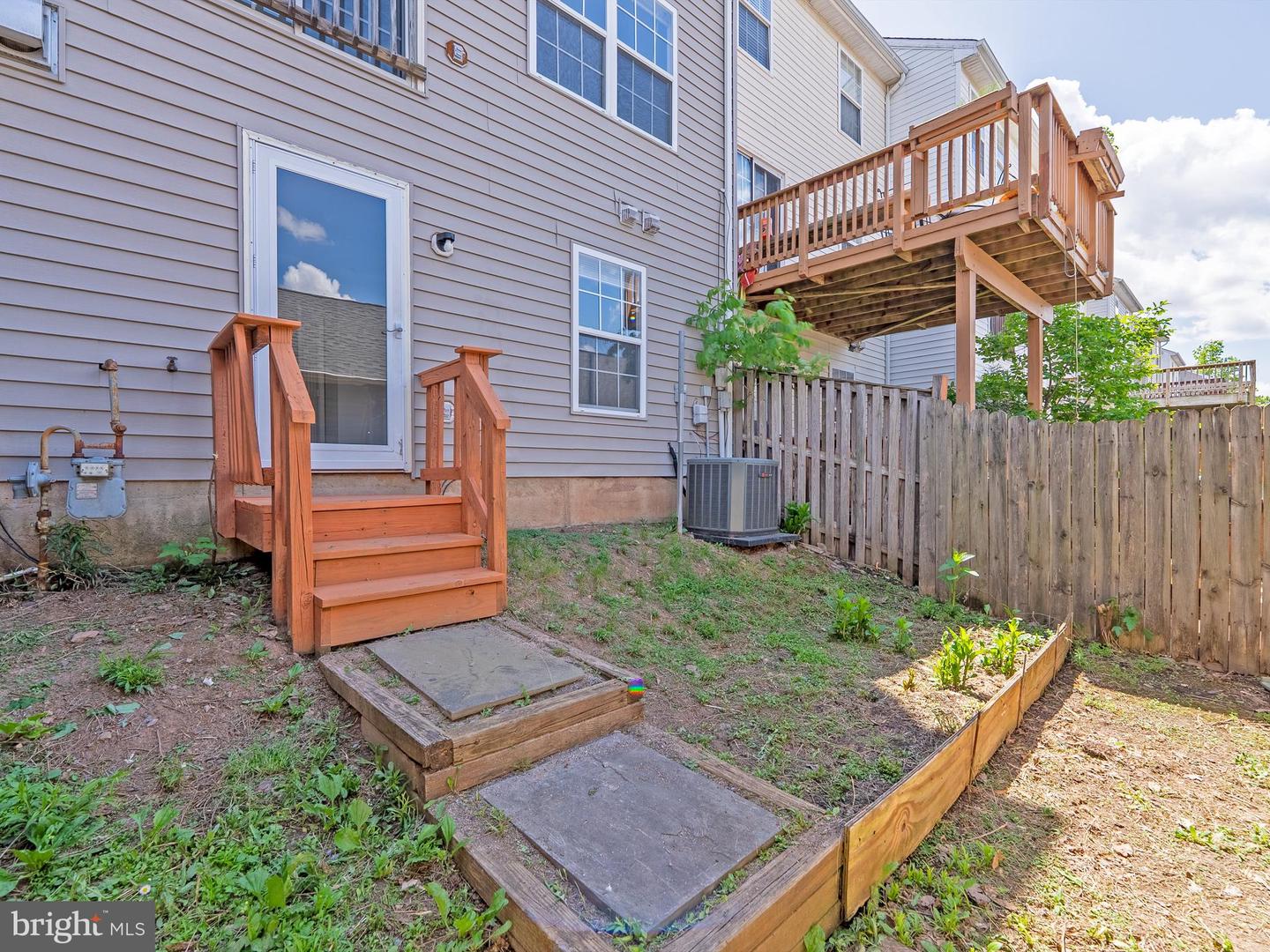 22937 WHITEHALL TER, STERLING, Virginia 20166, 4 Bedrooms Bedrooms, ,3 BathroomsBathrooms,Residential,For sale,22937 WHITEHALL TER,VALO2095172 MLS # VALO2095172