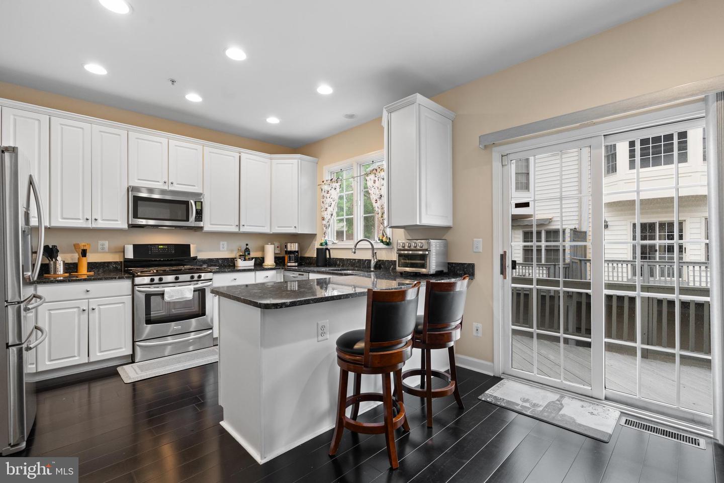 8878 ASHGROVE HOUSE LN, VIENNA, Virginia 22182, 3 Bedrooms Bedrooms, ,3 BathroomsBathrooms,Residential,For sale,8878 ASHGROVE HOUSE LN,VAFX2237858 MLS # VAFX2237858