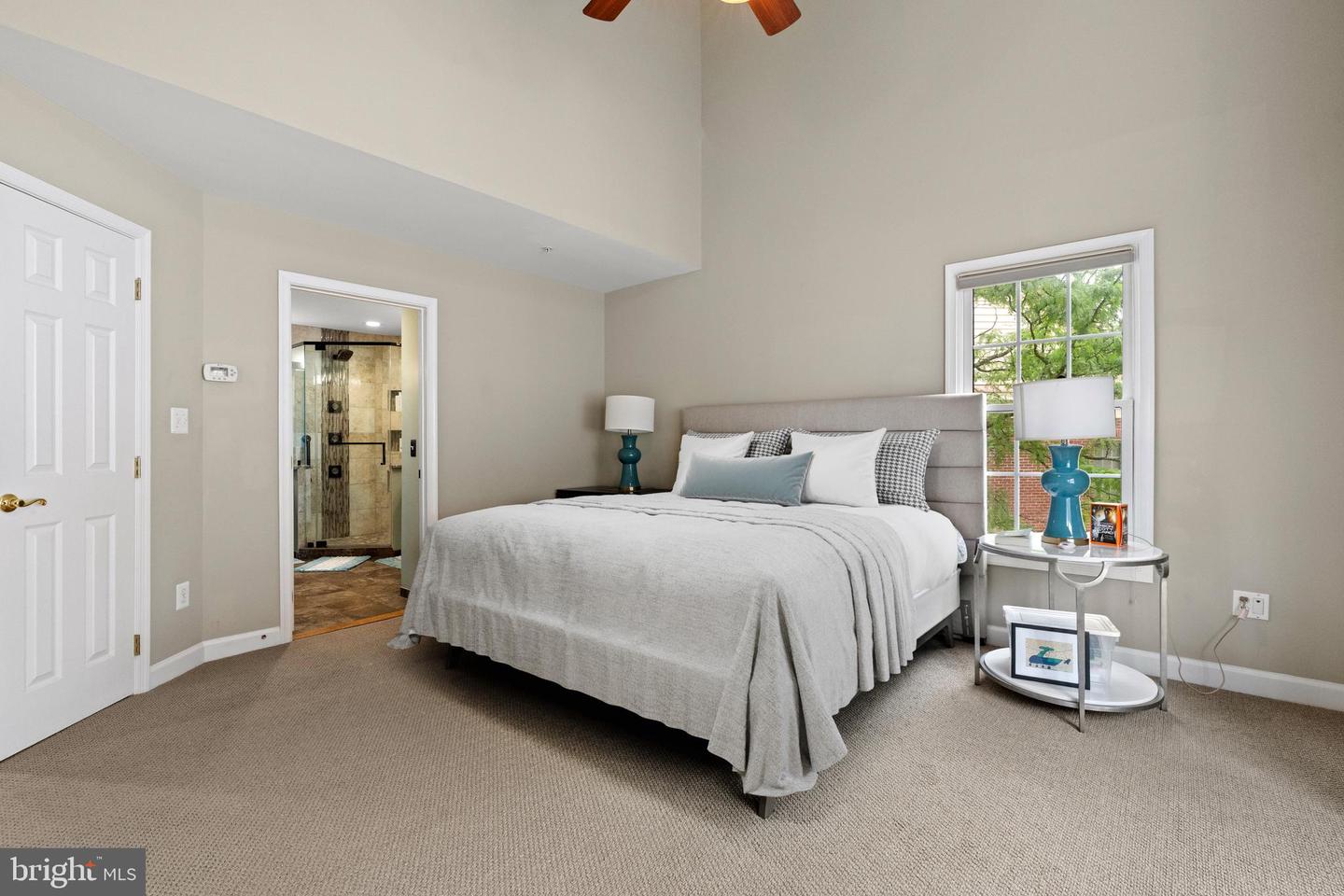 8878 ASHGROVE HOUSE LN, VIENNA, Virginia 22182, 3 Bedrooms Bedrooms, ,3 BathroomsBathrooms,Residential,For sale,8878 ASHGROVE HOUSE LN,VAFX2237858 MLS # VAFX2237858