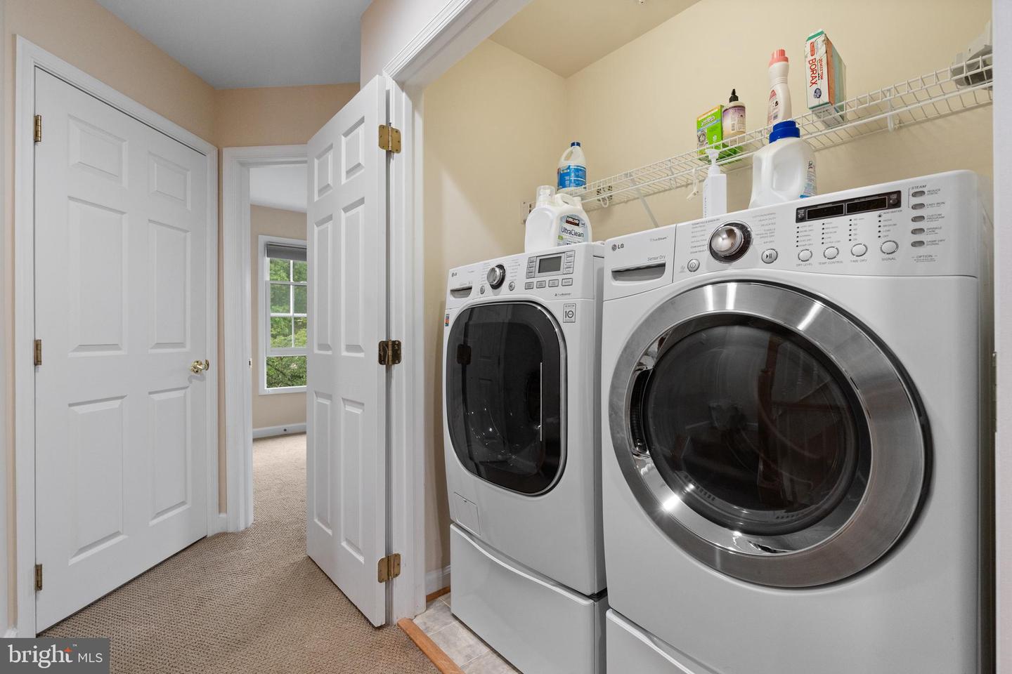 8878 ASHGROVE HOUSE LN, VIENNA, Virginia 22182, 3 Bedrooms Bedrooms, ,3 BathroomsBathrooms,Residential,For sale,8878 ASHGROVE HOUSE LN,VAFX2237858 MLS # VAFX2237858