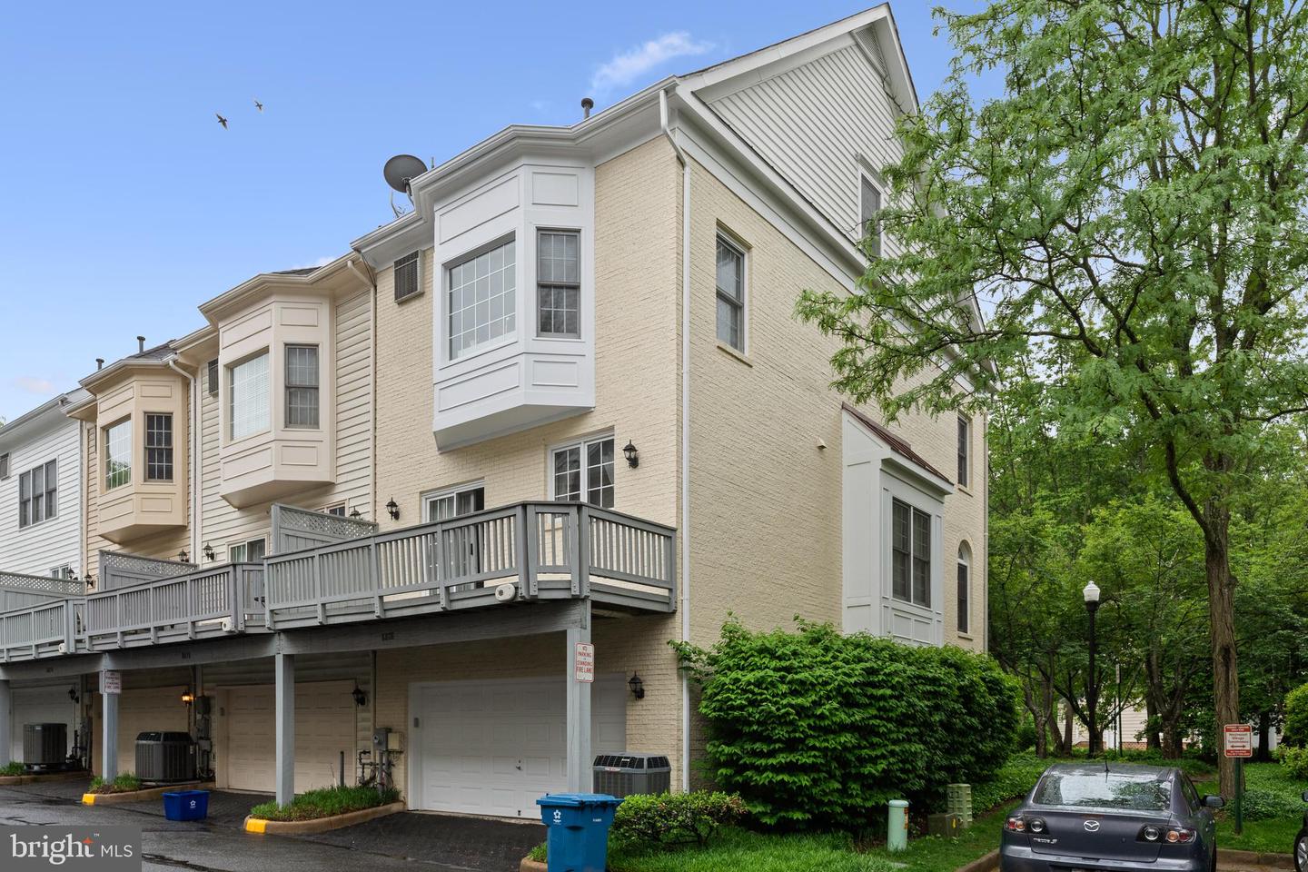8878 ASHGROVE HOUSE LN, VIENNA, Virginia 22182, 3 Bedrooms Bedrooms, ,3 BathroomsBathrooms,Residential,For sale,8878 ASHGROVE HOUSE LN,VAFX2237858 MLS # VAFX2237858