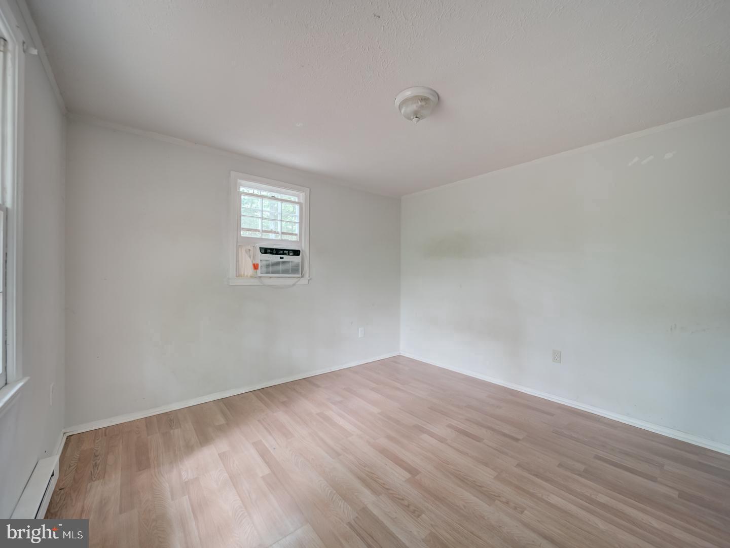 11418 JERSEY RD., KING GEORGE, Virginia 22485, 3 Bedrooms Bedrooms, ,2 BathroomsBathrooms,Residential,For sale,11418 JERSEY RD.,VAKG2006360 MLS # VAKG2006360