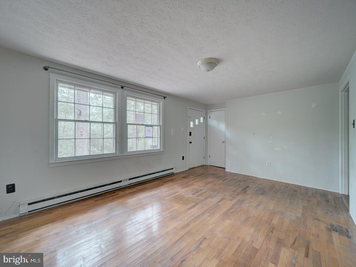 11418 JERSEY RD., KING GEORGE, Virginia 22485, 3 Bedrooms Bedrooms, ,2 BathroomsBathrooms,Residential,For sale,11418 JERSEY RD.,VAKG2006360 MLS # VAKG2006360
