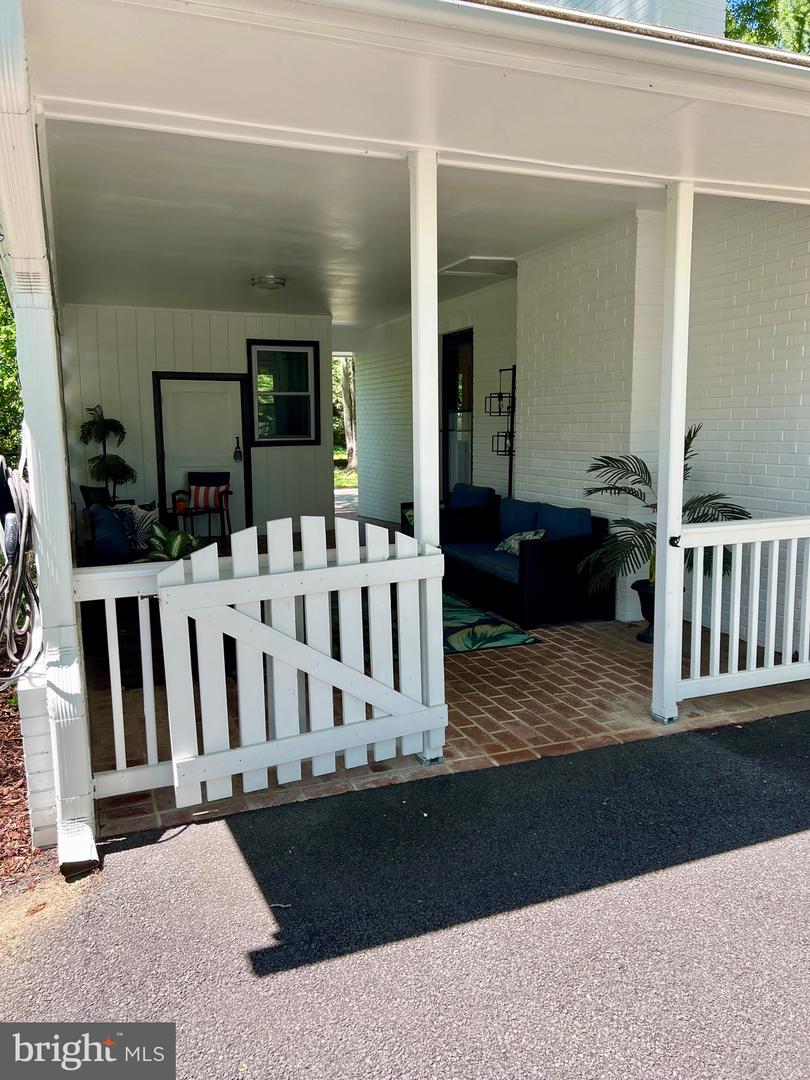 4300 NEPTUNE DR, ALEXANDRIA, Virginia 22309, 3 Bedrooms Bedrooms, ,3 BathroomsBathrooms,Residential,For sale,4300 NEPTUNE DR,VAFX2237984 MLS # VAFX2237984