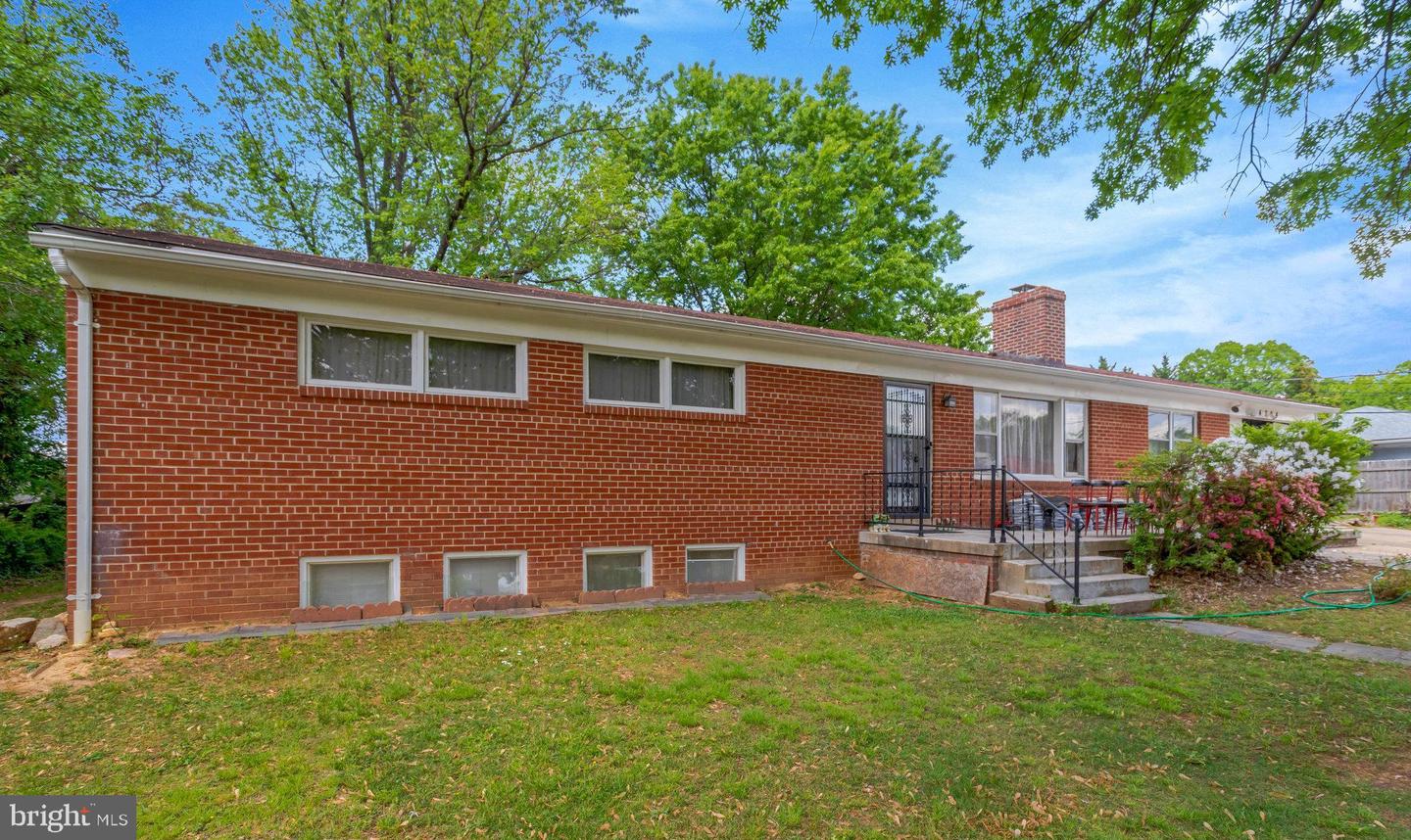 4704 BARNUM LN, ALEXANDRIA, Virginia 22312, 5 Bedrooms Bedrooms, ,3 BathroomsBathrooms,Residential,For sale,4704 BARNUM LN,VAFX2238006 MLS # VAFX2238006