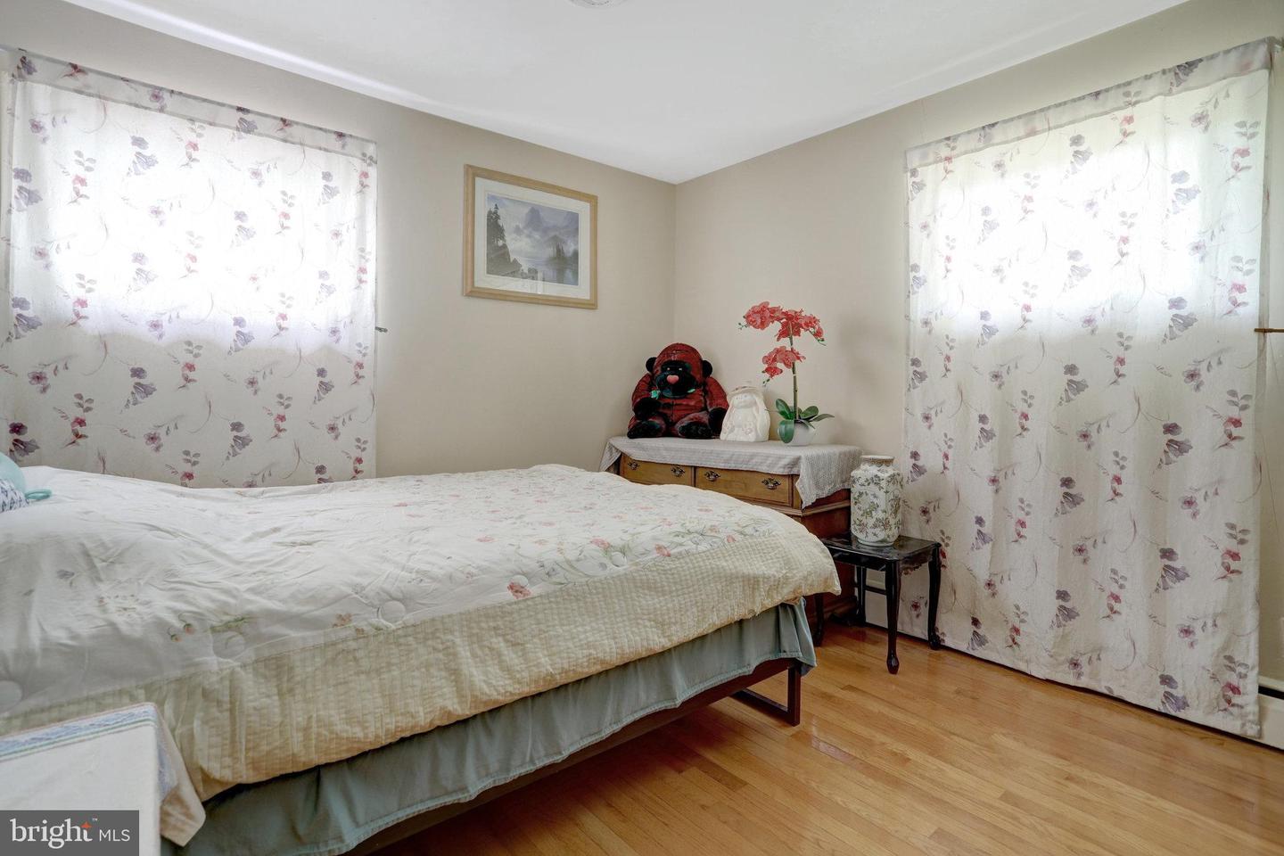 4704 BARNUM LN, ALEXANDRIA, Virginia 22312, 5 Bedrooms Bedrooms, ,3 BathroomsBathrooms,Residential,For sale,4704 BARNUM LN,VAFX2238006 MLS # VAFX2238006