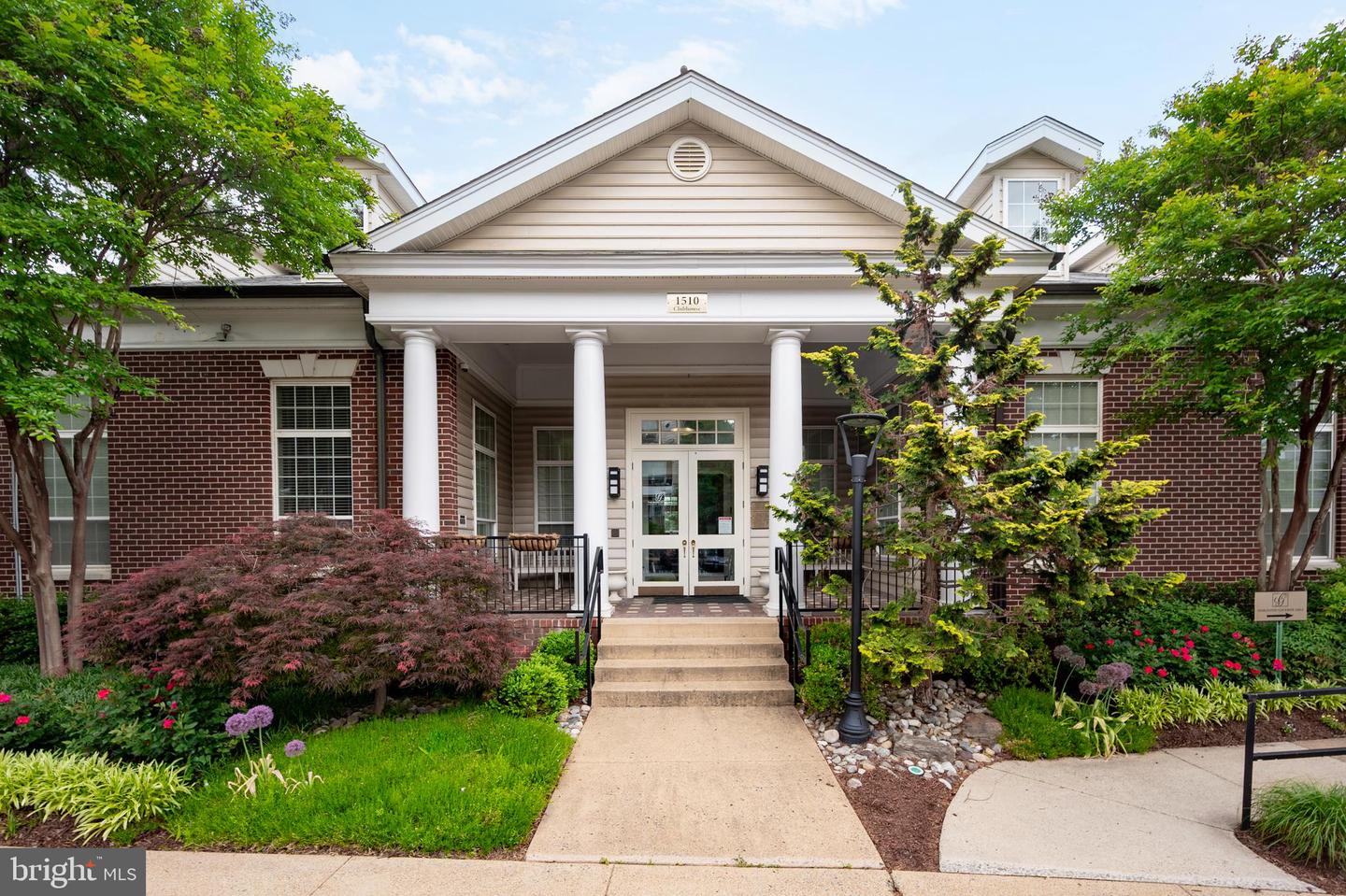 1530 SPRING GATE DR #9423, MCLEAN, Virginia 22102, 2 Bedrooms Bedrooms, ,2 BathroomsBathrooms,Residential,For sale,1530 SPRING GATE DR #9423,VAFX2238436 MLS # VAFX2238436