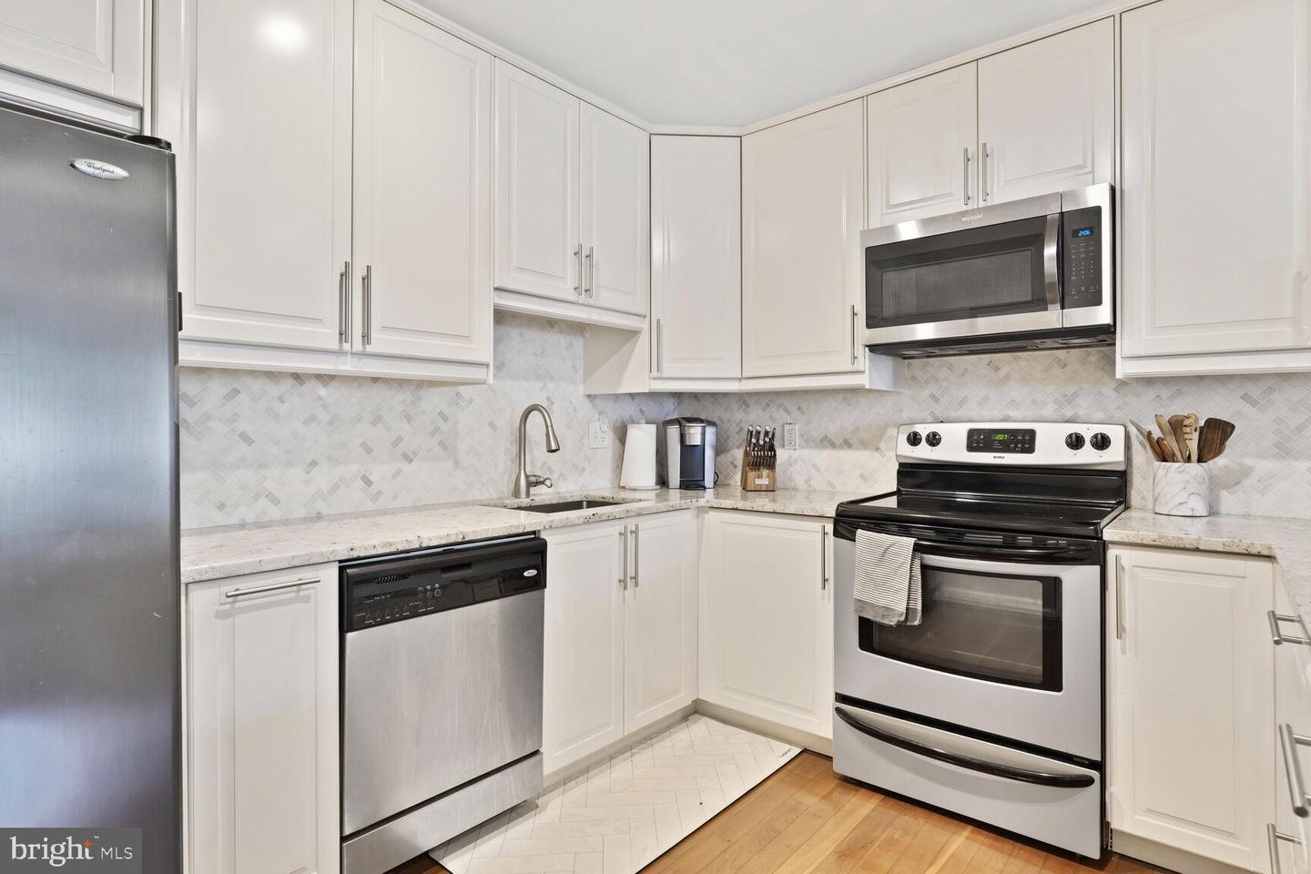 1108 N RANDOLPH ST, ARLINGTON, Virginia 22201, 2 Bedrooms Bedrooms, ,2 BathroomsBathrooms,Residential,For sale,1108 N RANDOLPH ST,VAAR2056928 MLS # VAAR2056928