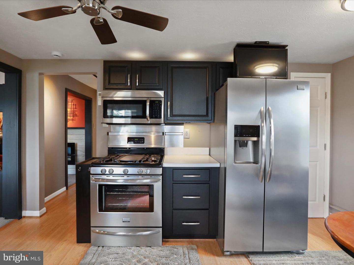727 W 15TH ST, FRONT ROYAL, Virginia 22630, 1 Bedroom Bedrooms, 4 Rooms Rooms,1 BathroomBathrooms,Residential,For sale,727 W 15TH ST,VAWR2011054 MLS # VAWR2011054