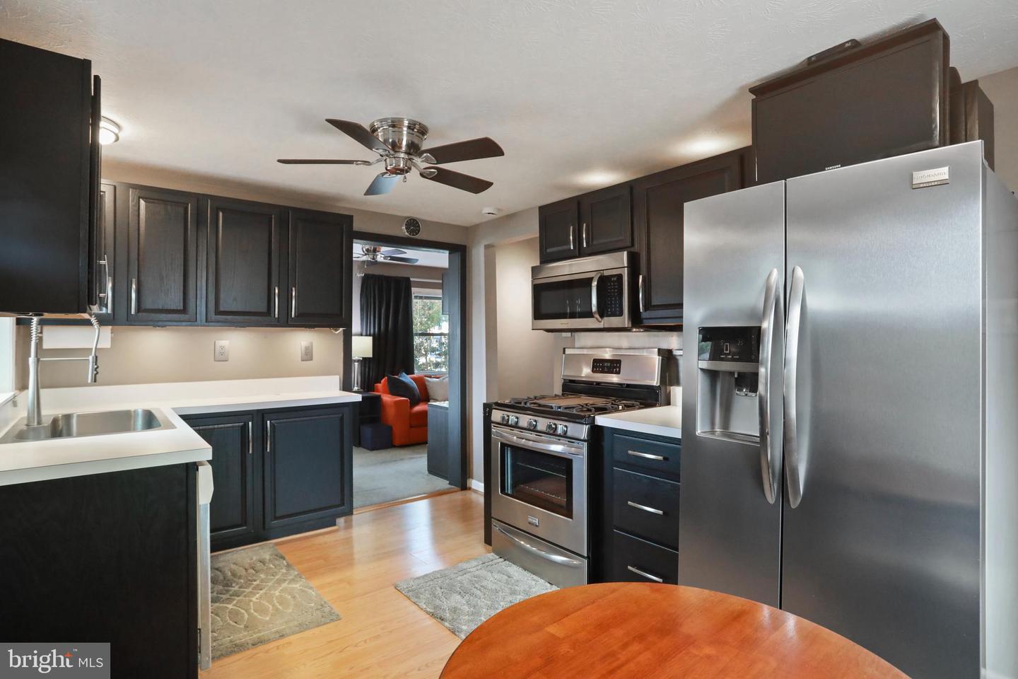 727 W 15TH ST, FRONT ROYAL, Virginia 22630, 1 Bedroom Bedrooms, 4 Rooms Rooms,1 BathroomBathrooms,Residential,For sale,727 W 15TH ST,VAWR2011054 MLS # VAWR2011054