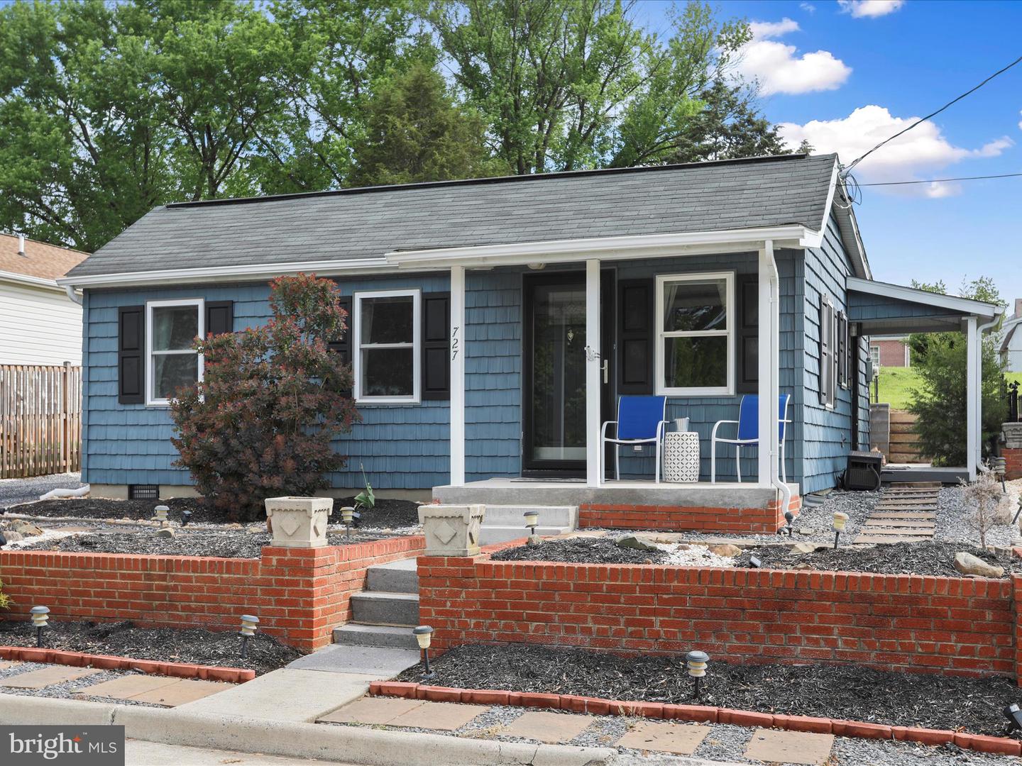 727 W 15TH ST, FRONT ROYAL, Virginia 22630, 1 Bedroom Bedrooms, 4 Rooms Rooms,1 BathroomBathrooms,Residential,For sale,727 W 15TH ST,VAWR2011054 MLS # VAWR2011054