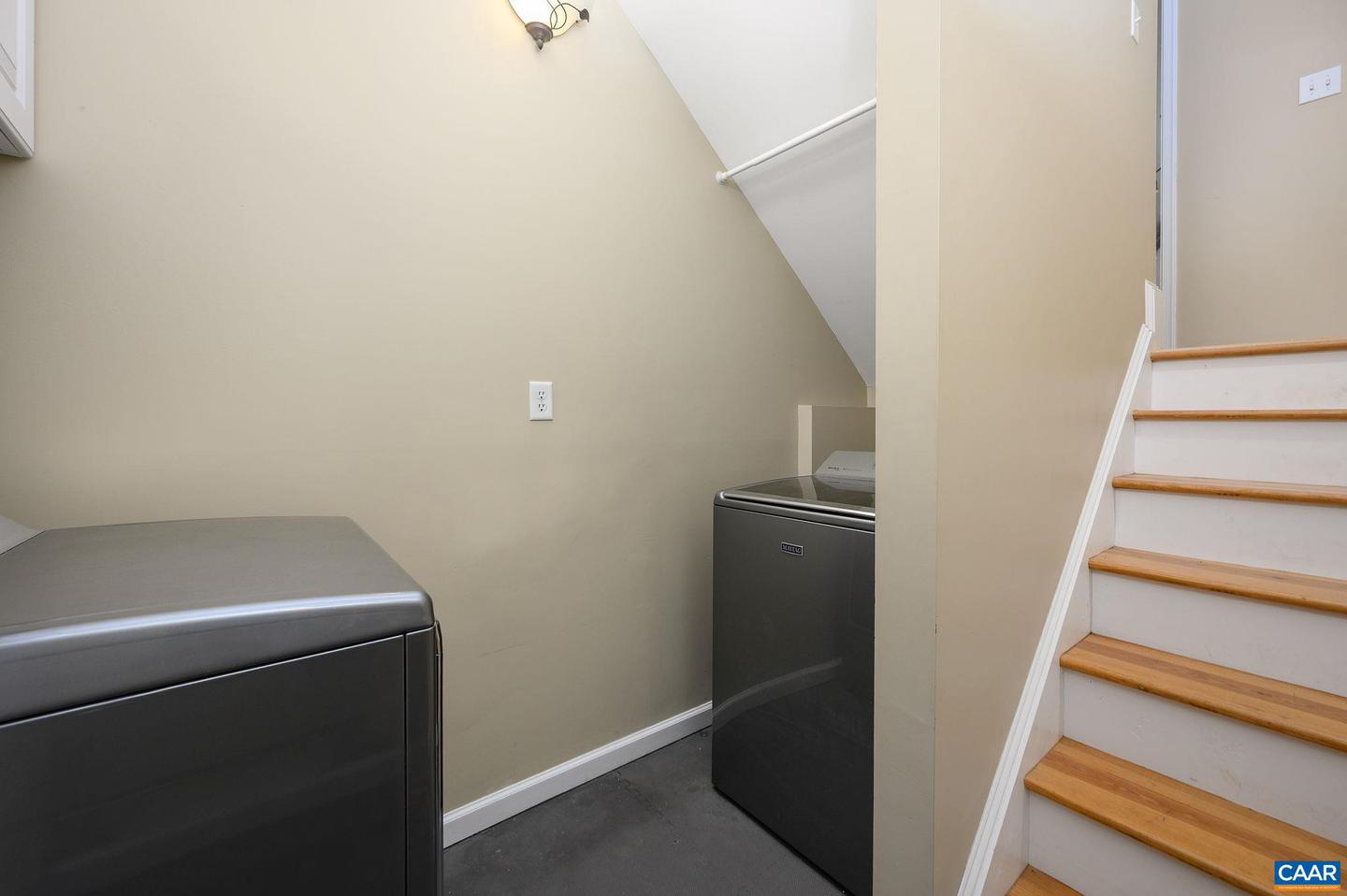 2364 N CHESTERFIELD CT, CHARLOTTESVILLE, Virginia 22911, 4 Bedrooms Bedrooms, ,2 BathroomsBathrooms,Residential,For sale,2364 N CHESTERFIELD CT,664017 MLS # 664017
