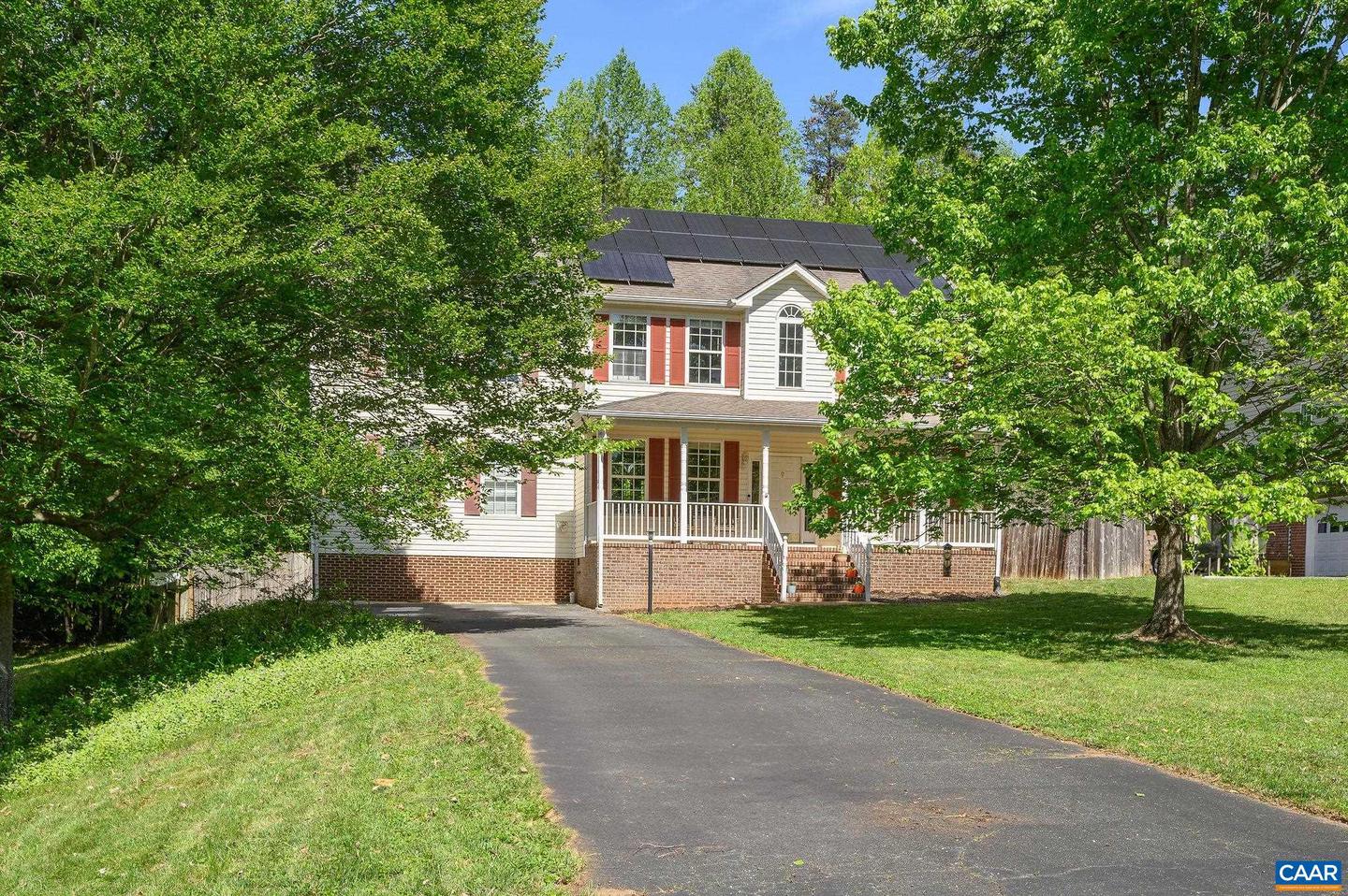 2364 N CHESTERFIELD CT, CHARLOTTESVILLE, Virginia 22911, 4 Bedrooms Bedrooms, ,2 BathroomsBathrooms,Residential,For sale,2364 N CHESTERFIELD CT,664017 MLS # 664017