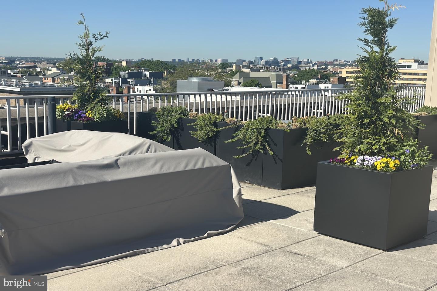 2750 14TH ST NW #306, WASHINGTON, District Of Columbia 20009, 1 Bedroom Bedrooms, ,1 BathroomBathrooms,Residential,For sale,2750 14TH ST NW #306,DCDC2198720 MLS # DCDC2198720