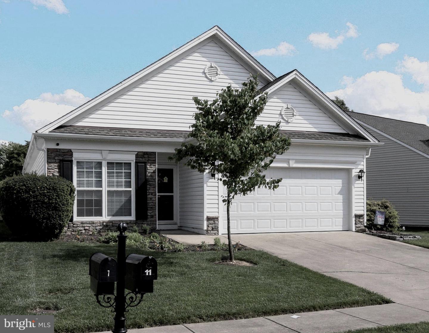 11 LUCKETTS DR, FREDERICKSBURG, Virginia 22406, 2 Bedrooms Bedrooms, ,2 BathroomsBathrooms,Residential,For sale,11 LUCKETTS DR,VAST2038516 MLS # VAST2038516
