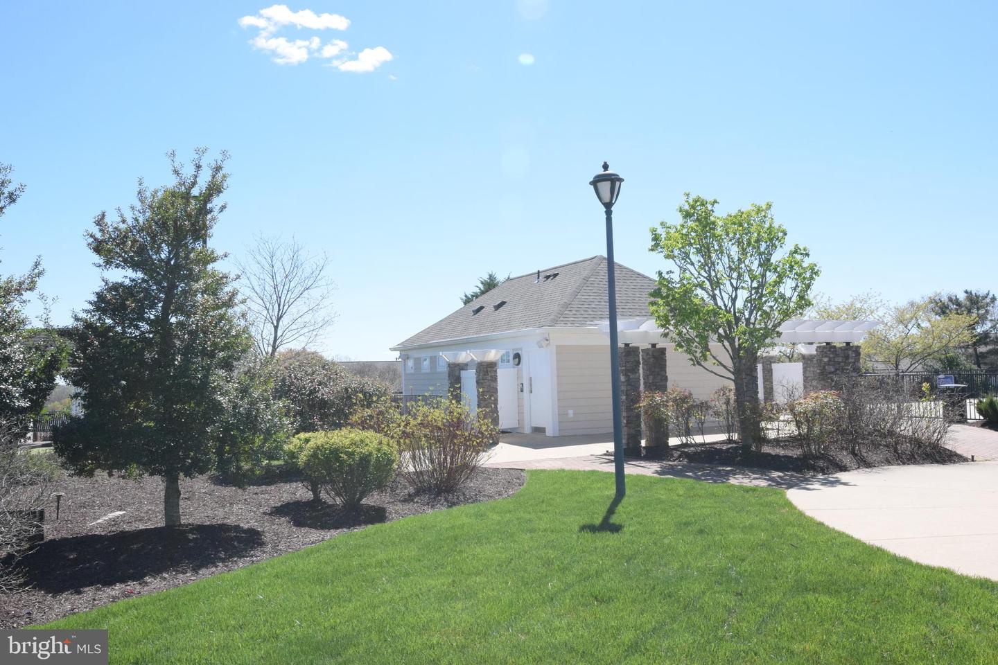 11 LUCKETTS DR, FREDERICKSBURG, Virginia 22406, 2 Bedrooms Bedrooms, ,2 BathroomsBathrooms,Residential,For sale,11 LUCKETTS DR,VAST2038516 MLS # VAST2038516