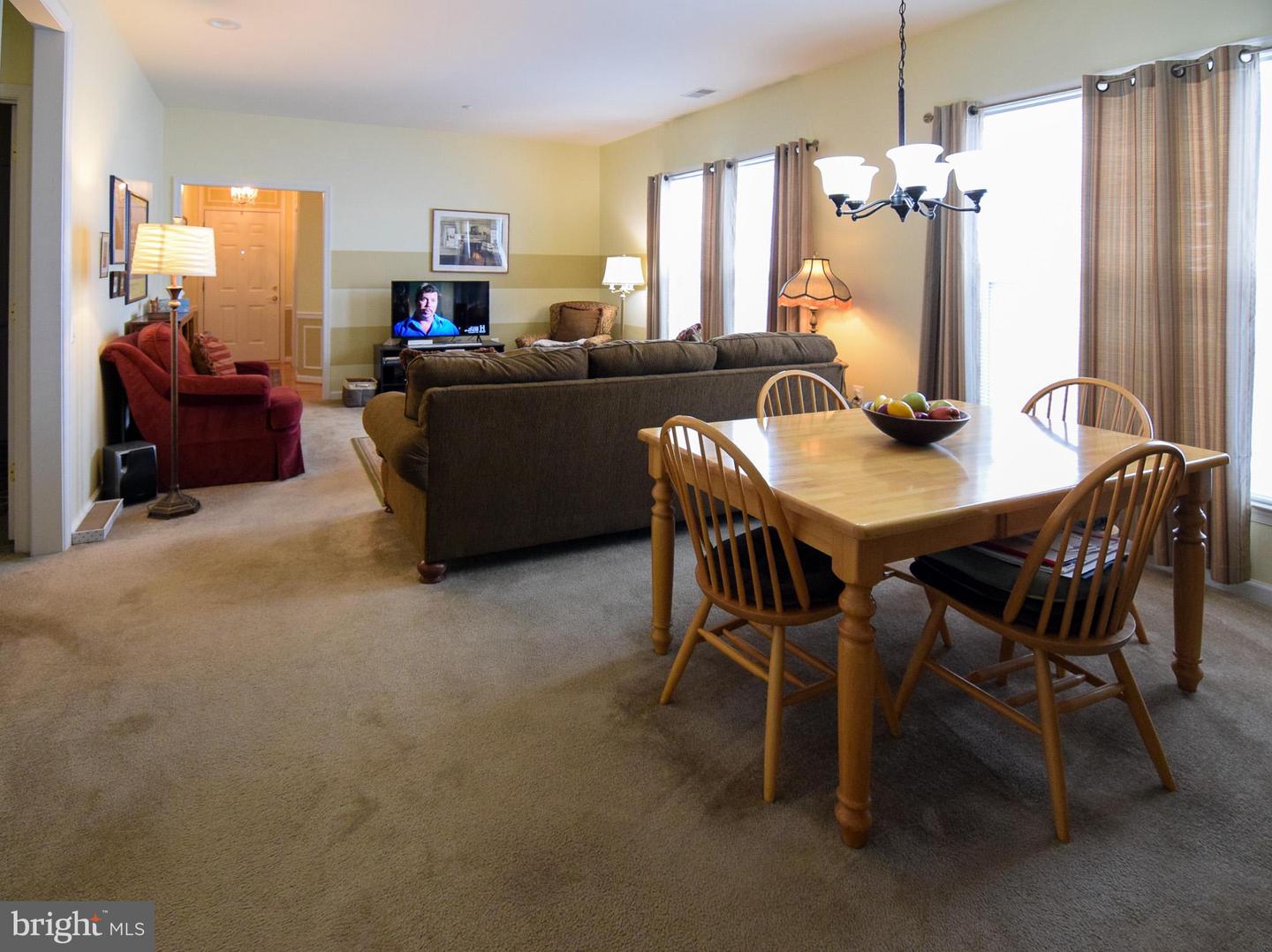 11 LUCKETTS DR, FREDERICKSBURG, Virginia 22406, 2 Bedrooms Bedrooms, ,2 BathroomsBathrooms,Residential,For sale,11 LUCKETTS DR,VAST2038516 MLS # VAST2038516